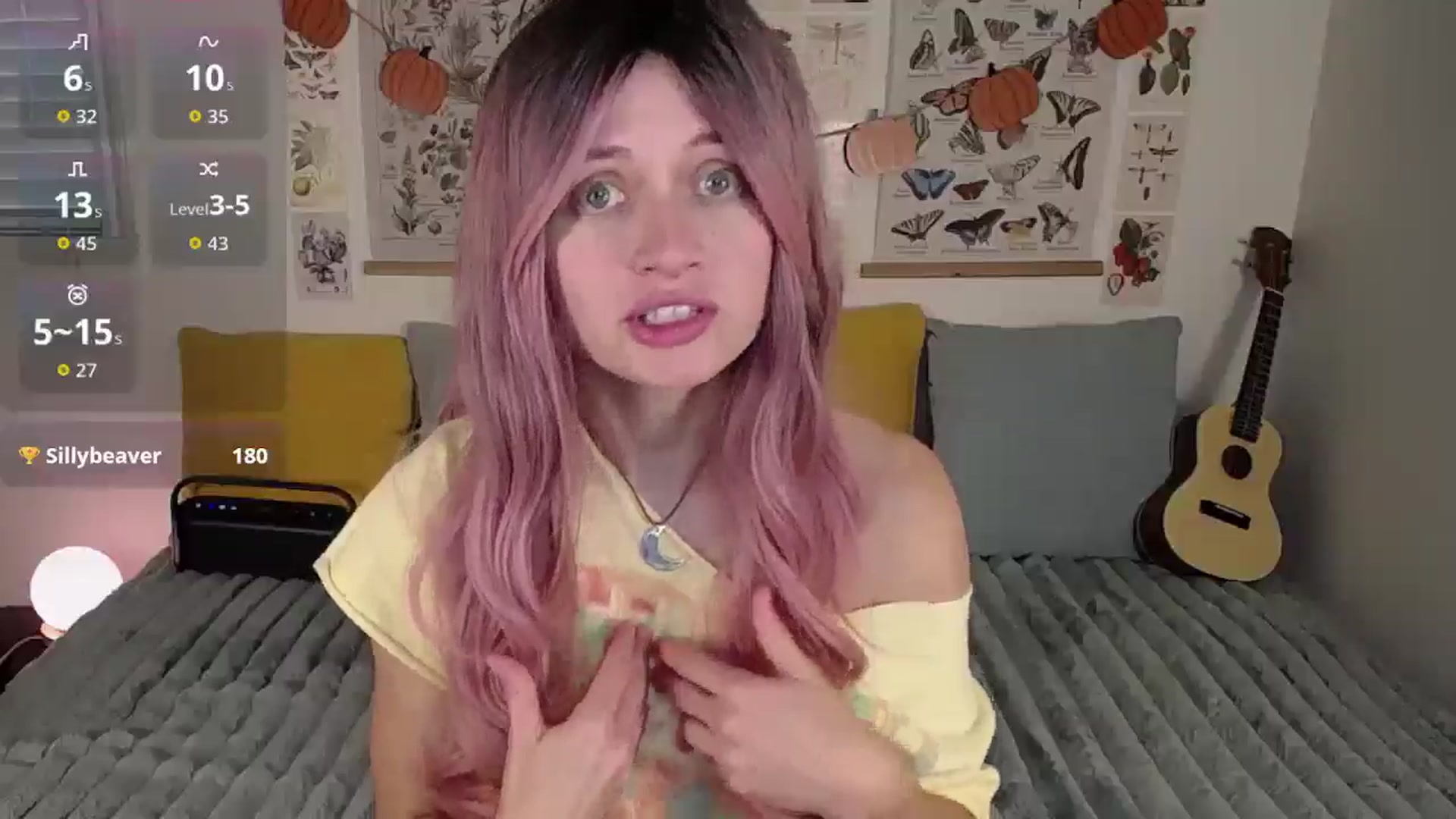Gallery image thumbnail from MoonLush's myfreecams stream on, 09/19/2025, 21:25 image 11 of 20