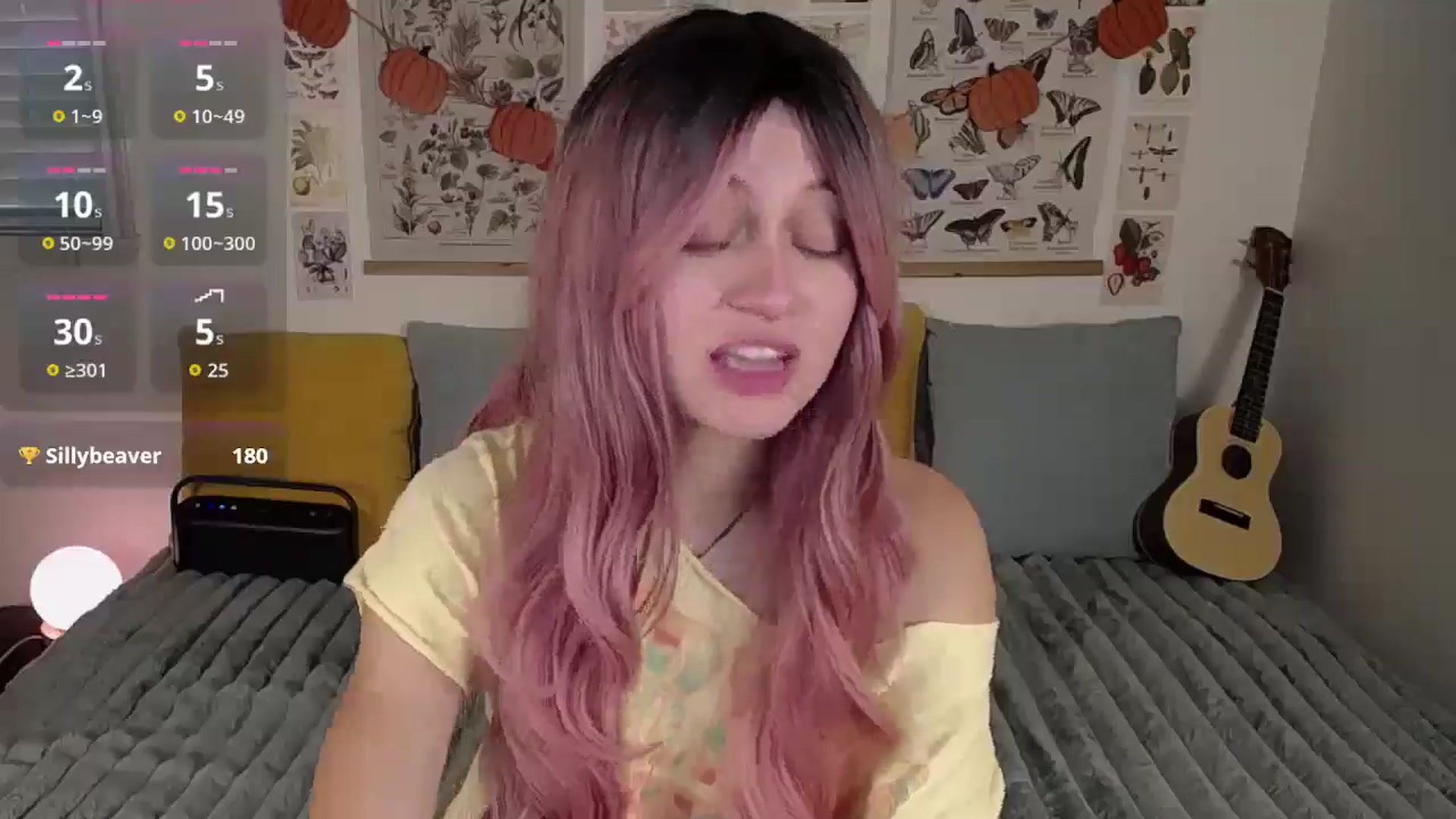 Gallery image thumbnail from MoonLush's myfreecams stream on, 09/19/2025, 21:25 image 18 of 20