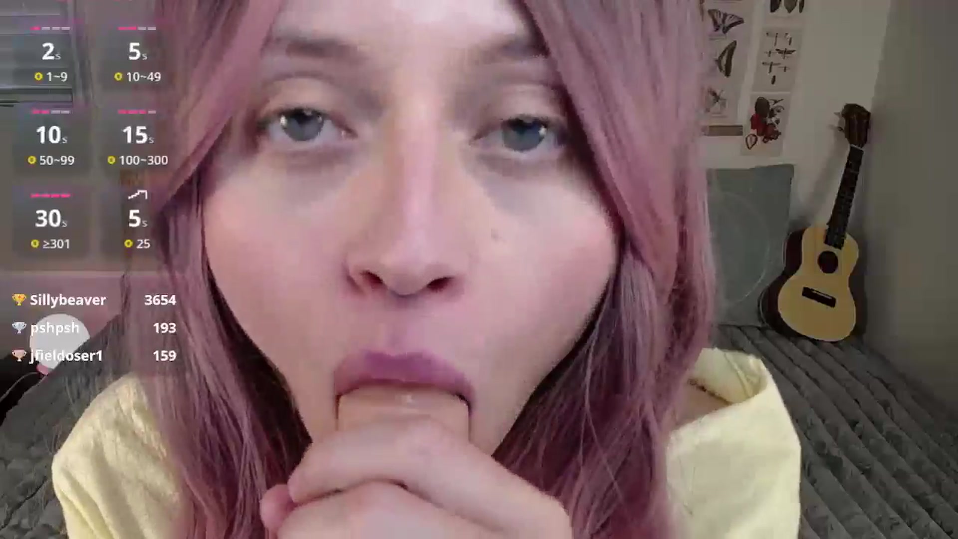 Gallery image thumbnail from MoonLush's myfreecams stream on, 09/19/2025, 22:38 image 8 of 20