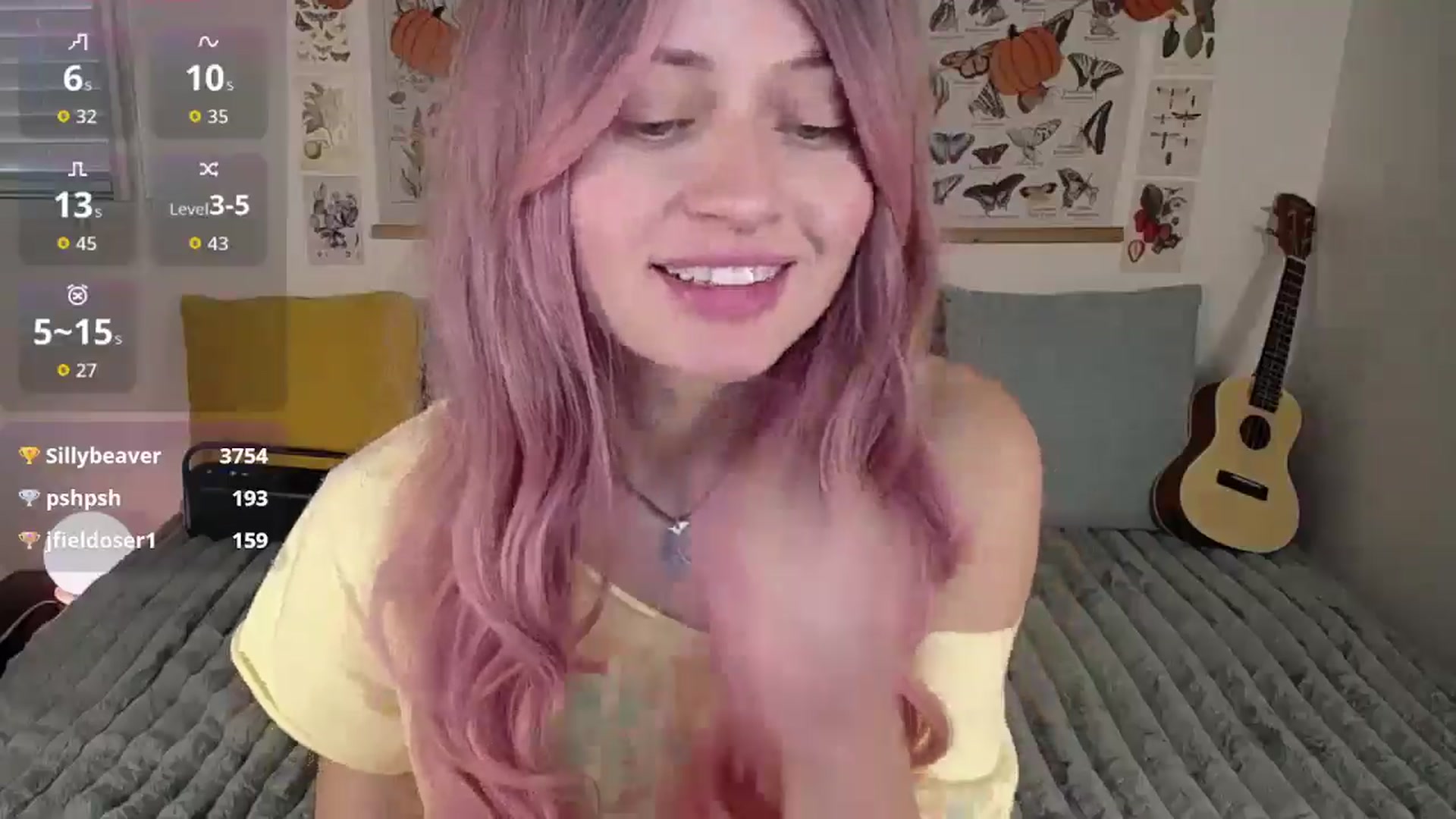 Gallery image thumbnail from MoonLush's myfreecams stream on, 09/19/2025, 22:38 image 12 of 20