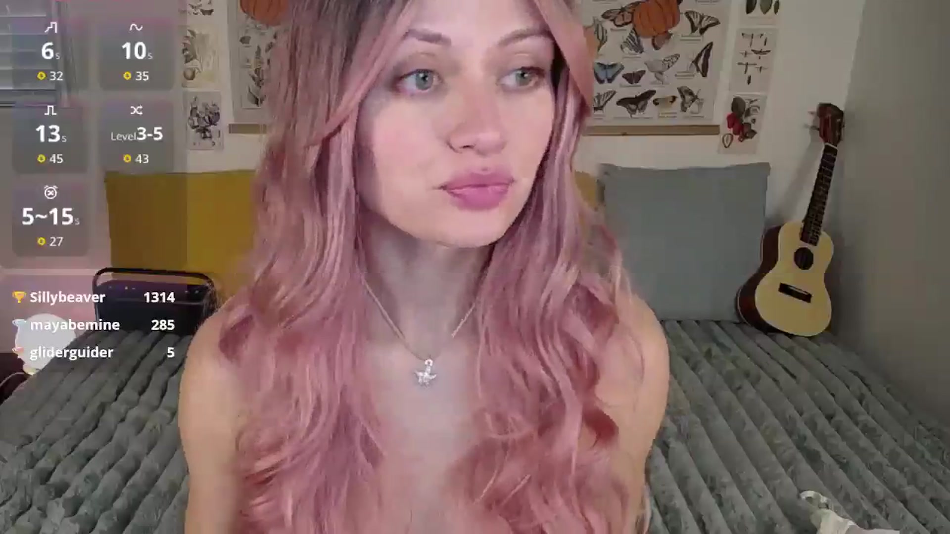 Gallery image thumbnail from MoonLush's myfreecams stream on, 09/20/2025, 22:54 image 5 of 20