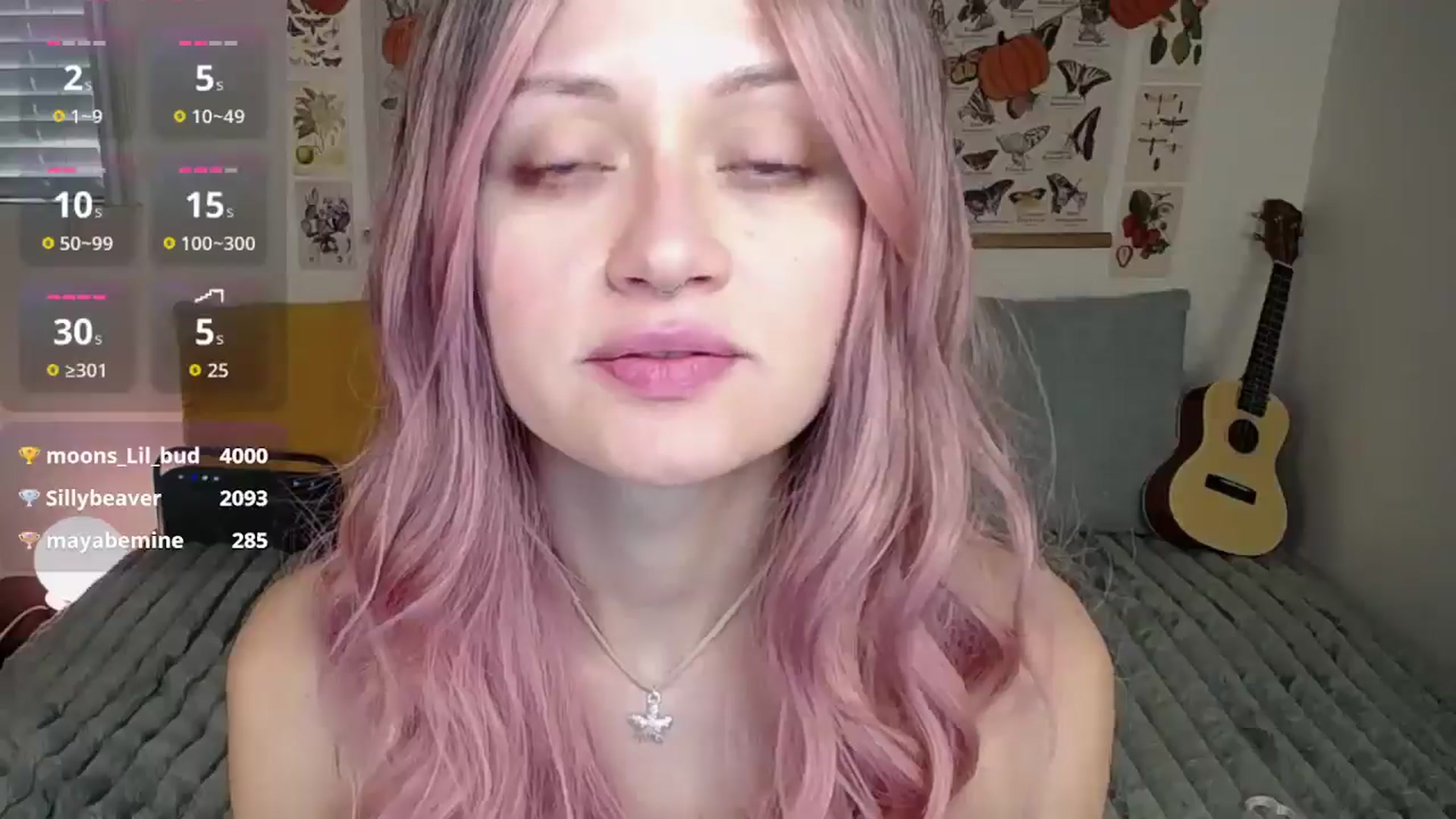 Gallery image thumbnail from MoonLush's myfreecams stream on, 09/20/2025, 22:54 image 12 of 20