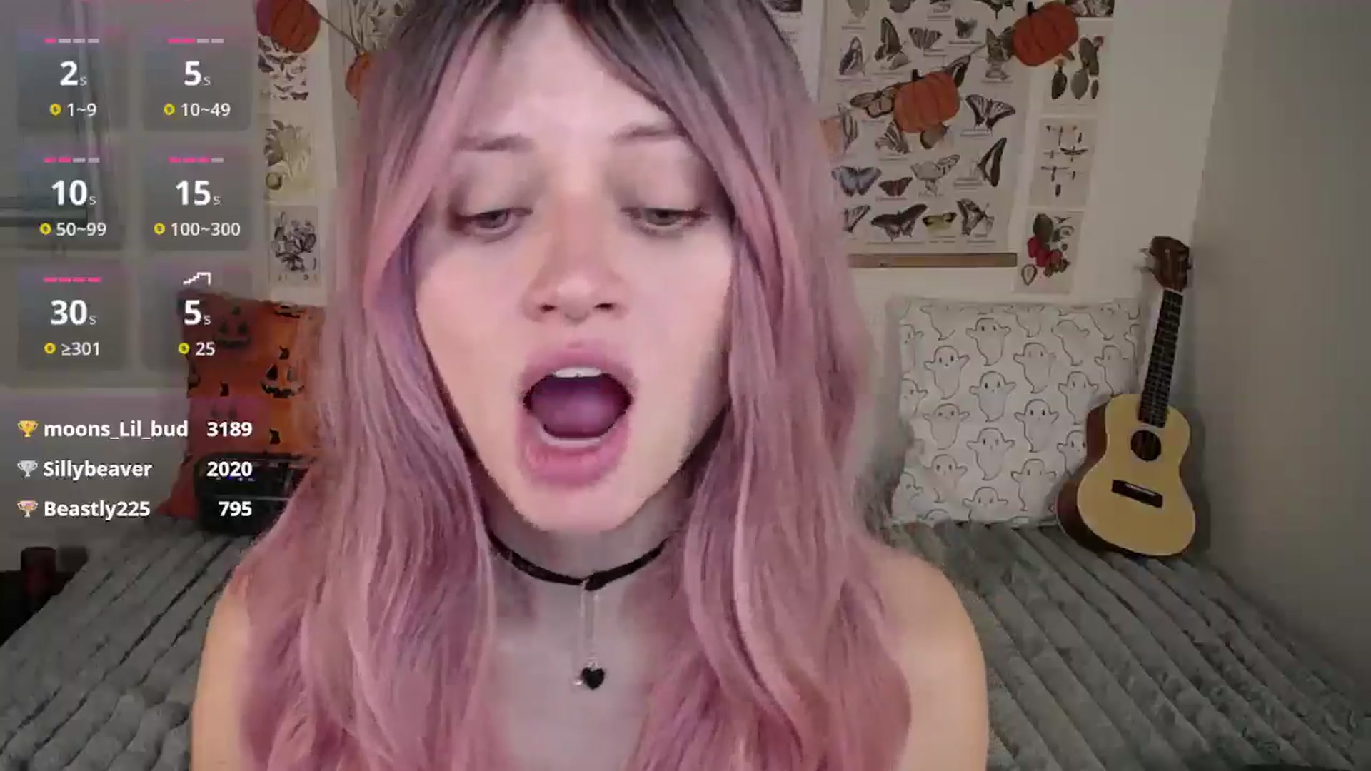 Gallery image thumbnail from MoonLush's myfreecams stream on, 10/04/2025, 22:54 image 17 of 20