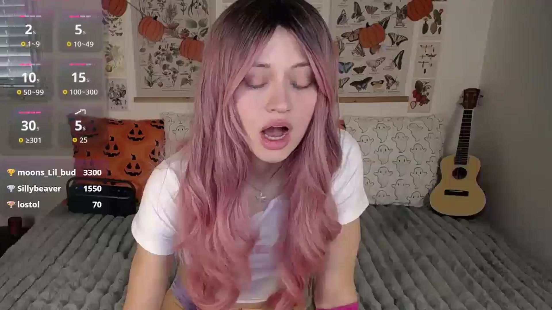 Gallery image thumbnail from MoonLush's myfreecams stream on, 10/10/2025, 22:30 image 12 of 20