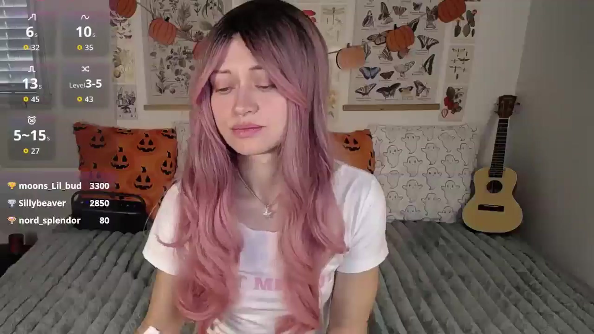 Gallery image thumbnail from MoonLush's myfreecams stream on, 10/10/2025, 22:30 image 17 of 20