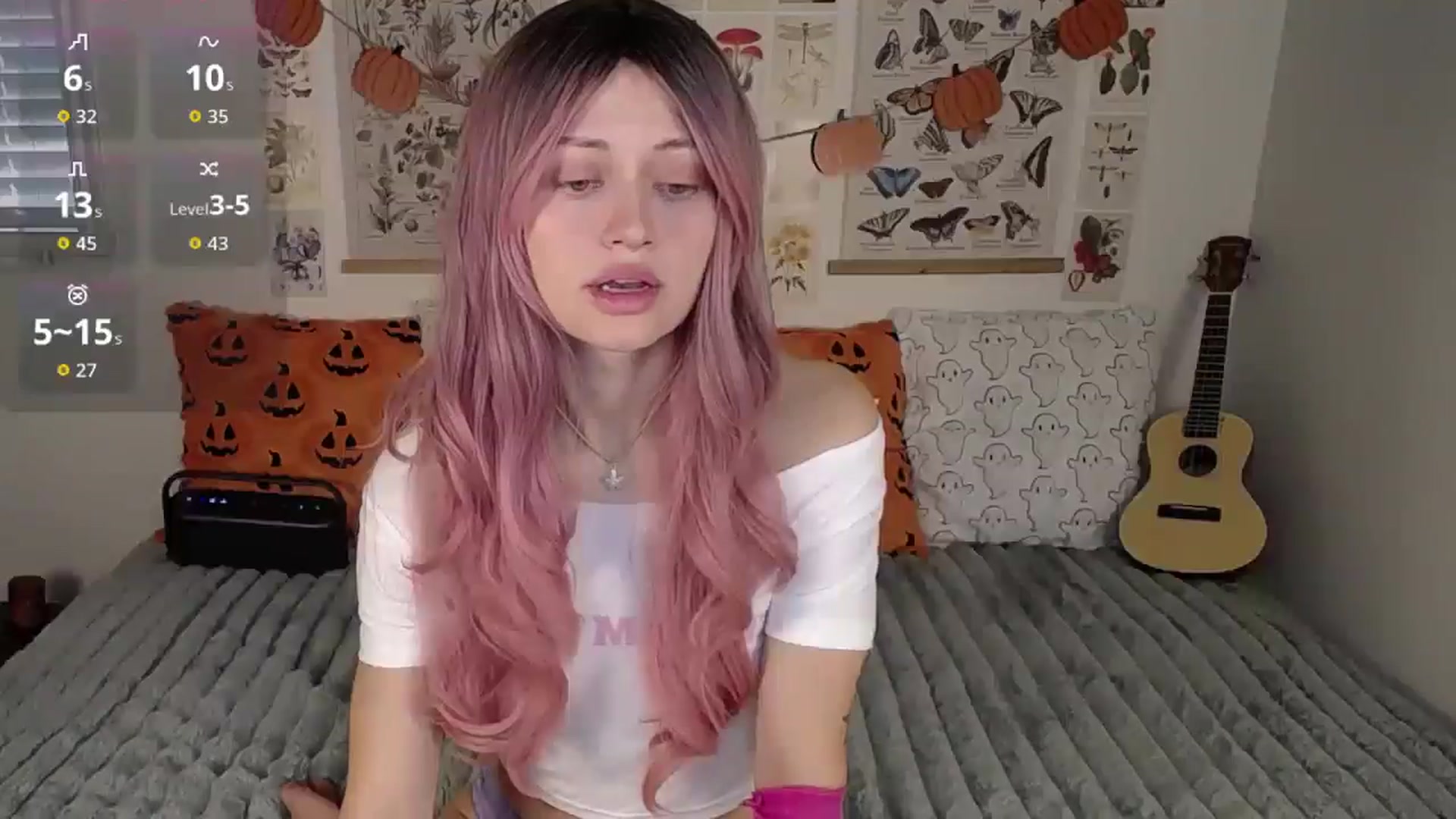 Gallery image thumbnail from MoonLush's myfreecams stream on, 10/10/2025, 22:30 image 3 of 20