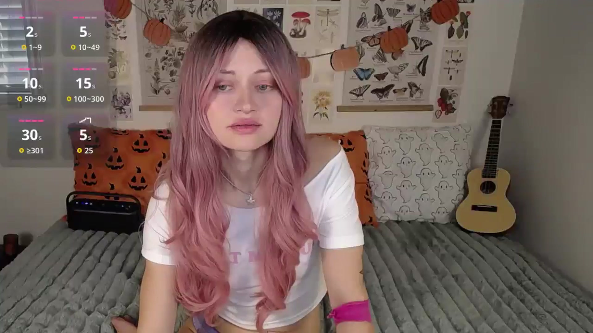 Gallery image thumbnail from MoonLush's myfreecams stream on, 10/10/2025, 22:30 image 4 of 20