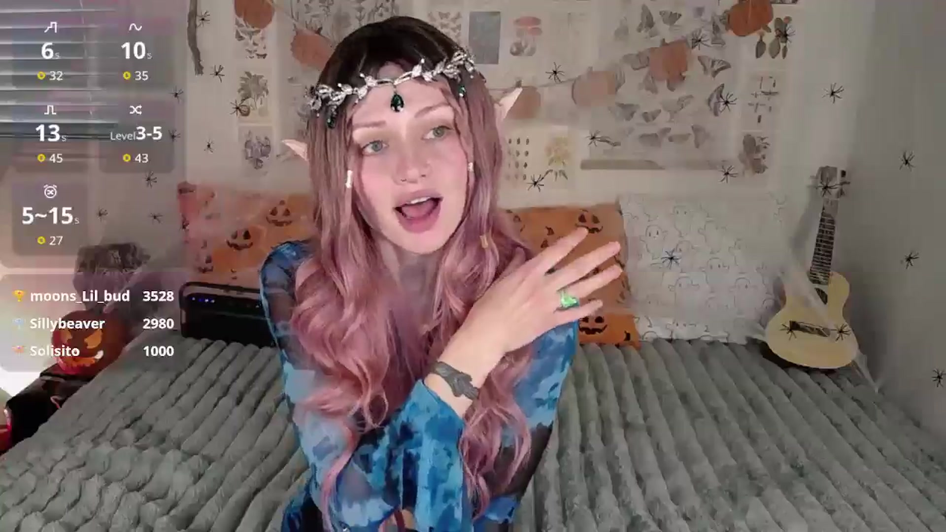 Gallery image thumbnail from MoonLush's myfreecams stream on, 10/31/2025, 20:06 image 18 of 20