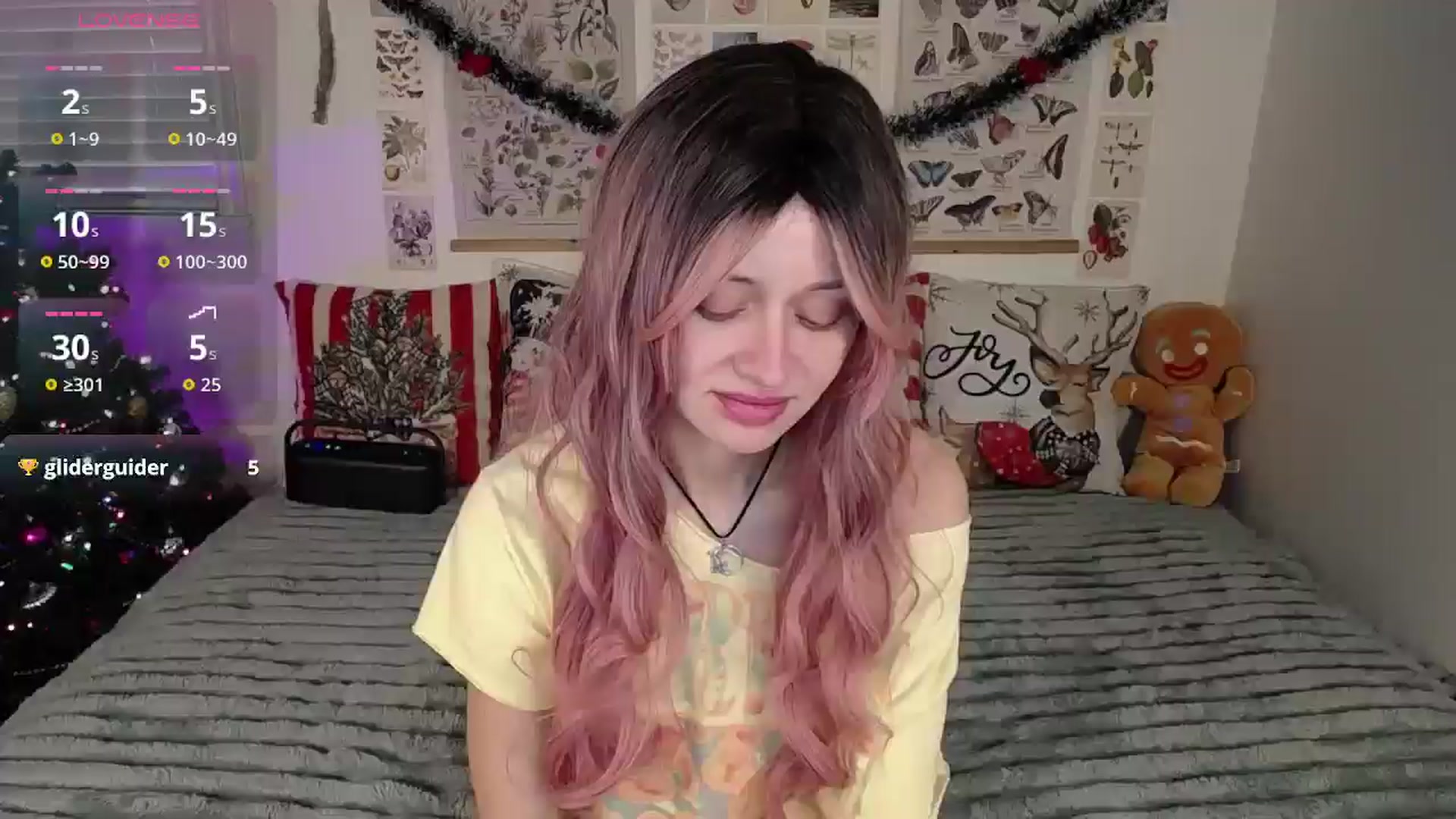 Gallery image thumbnail from MoonLush's myfreecams stream on, 12/10/2025, 22:43 image 7 of 20