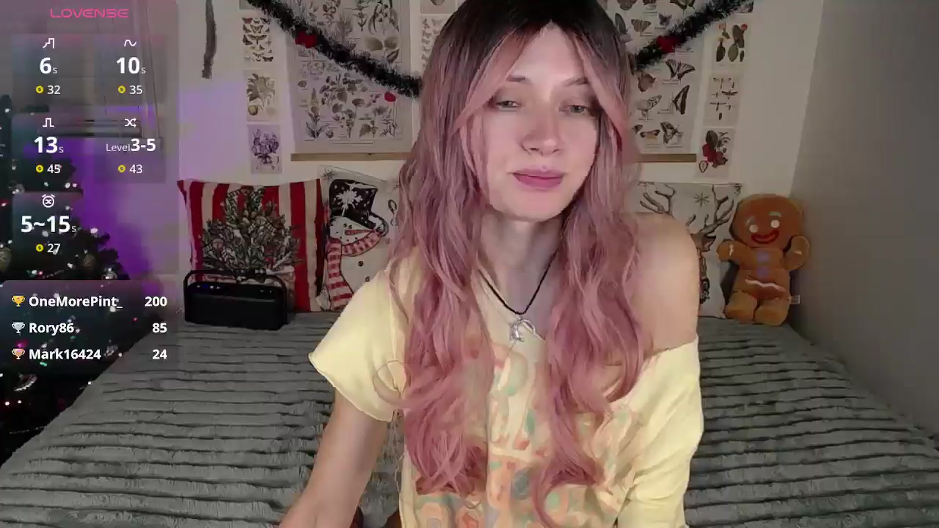 Gallery image thumbnail from MoonLush's myfreecams stream on, 12/11/2025, 24:34 image 13 of 20