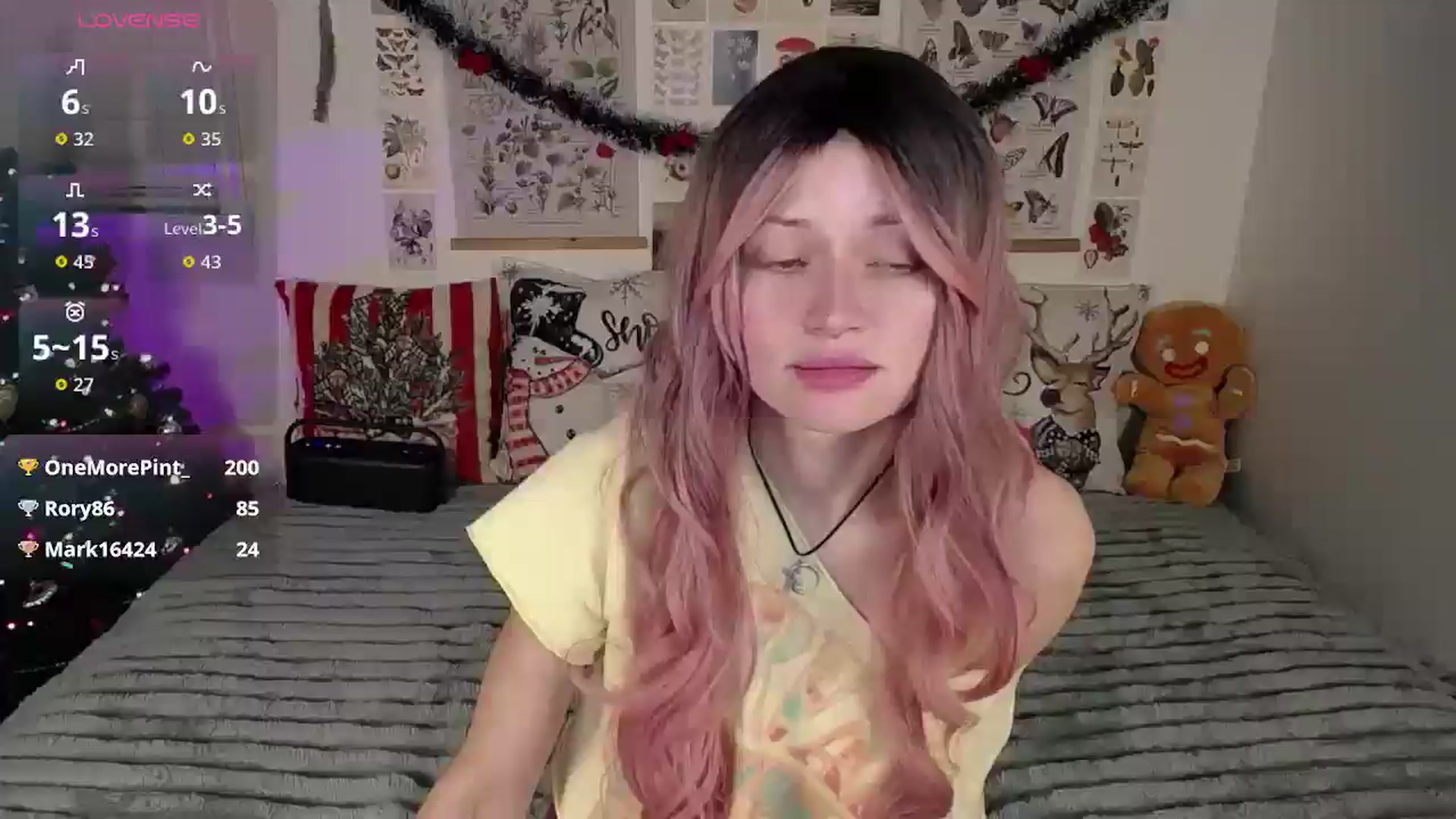 Gallery image thumbnail from MoonLush's myfreecams stream on, 12/11/2025, 24:34 image 20 of 20