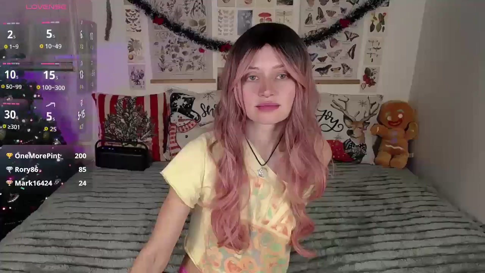 Gallery image thumbnail from MoonLush's myfreecams stream on, 12/11/2025, 24:34 image 17 of 20