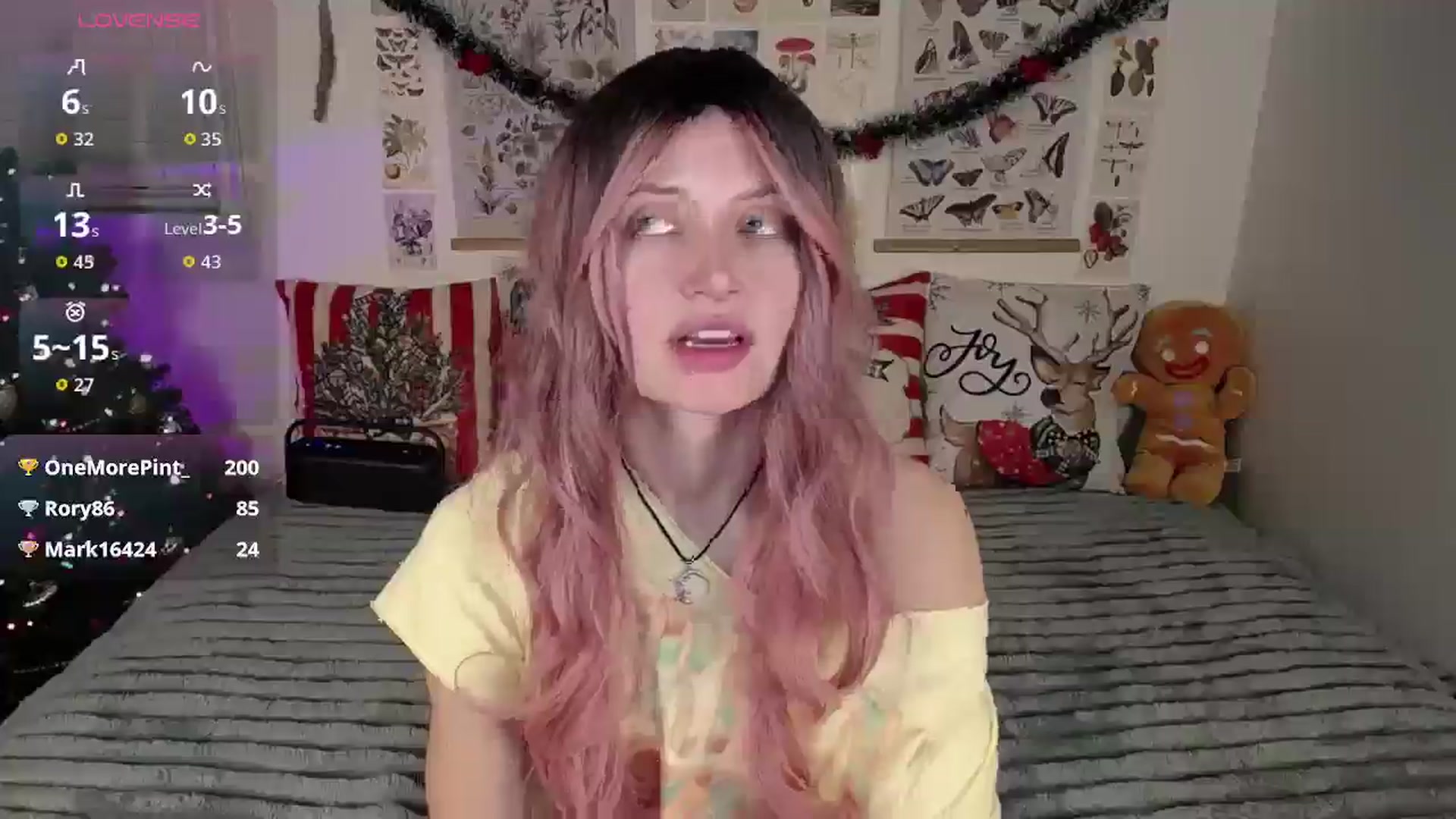 Gallery image thumbnail from MoonLush's myfreecams stream on, 12/11/2025, 24:34 image 19 of 20