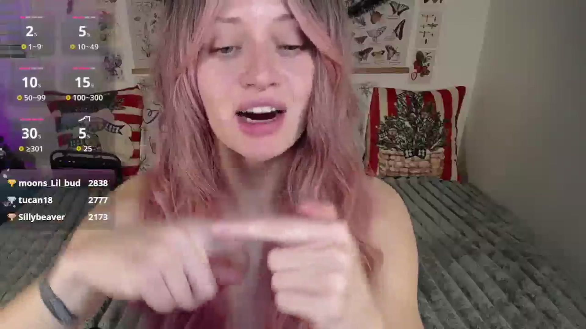 Gallery image thumbnail from MoonLush's myfreecams stream on, 12/28/2025, 24:20 image 3 of 20