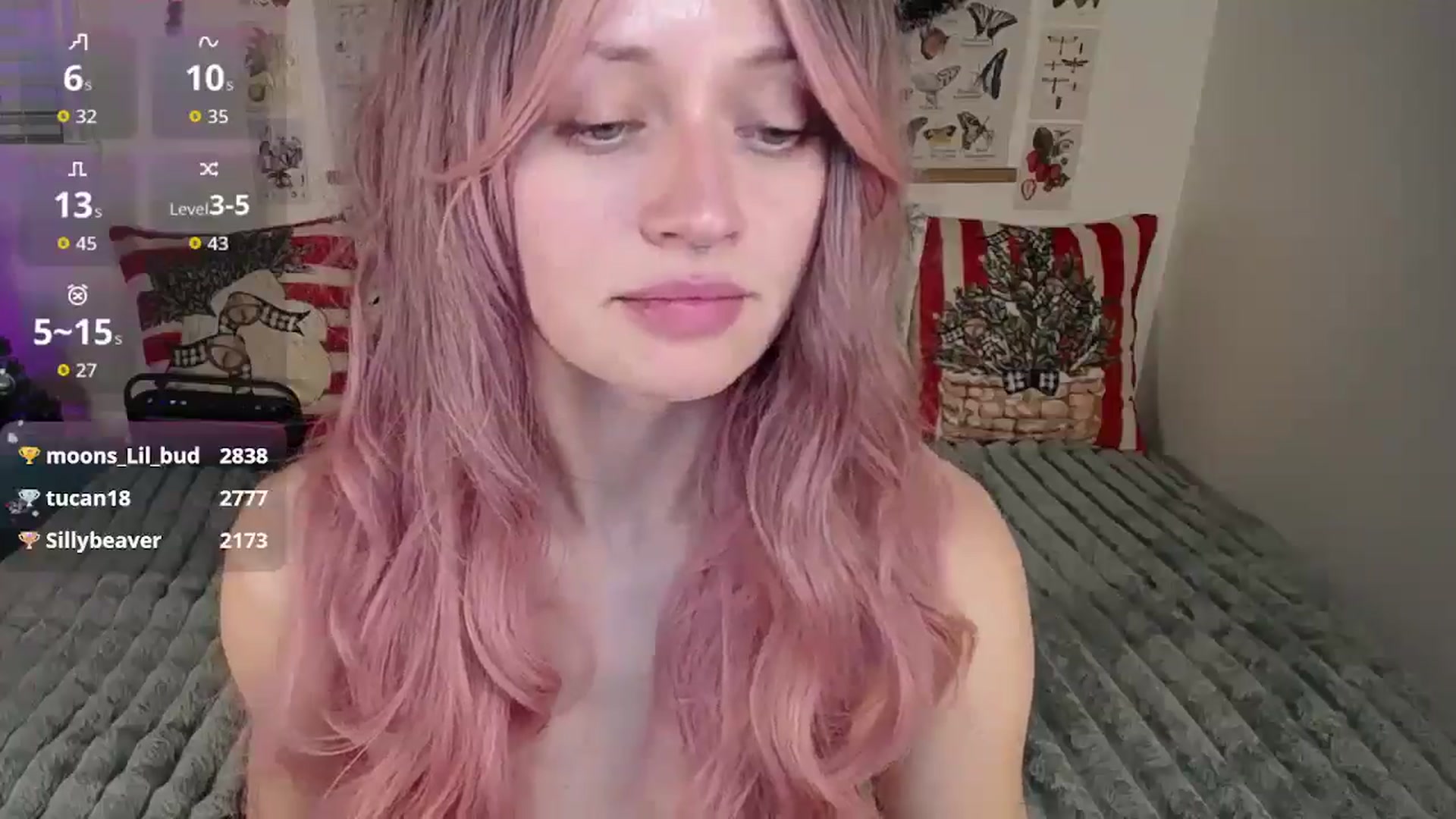 Gallery image thumbnail from MoonLush's myfreecams stream on, 12/28/2025, 24:20 image 5 of 20