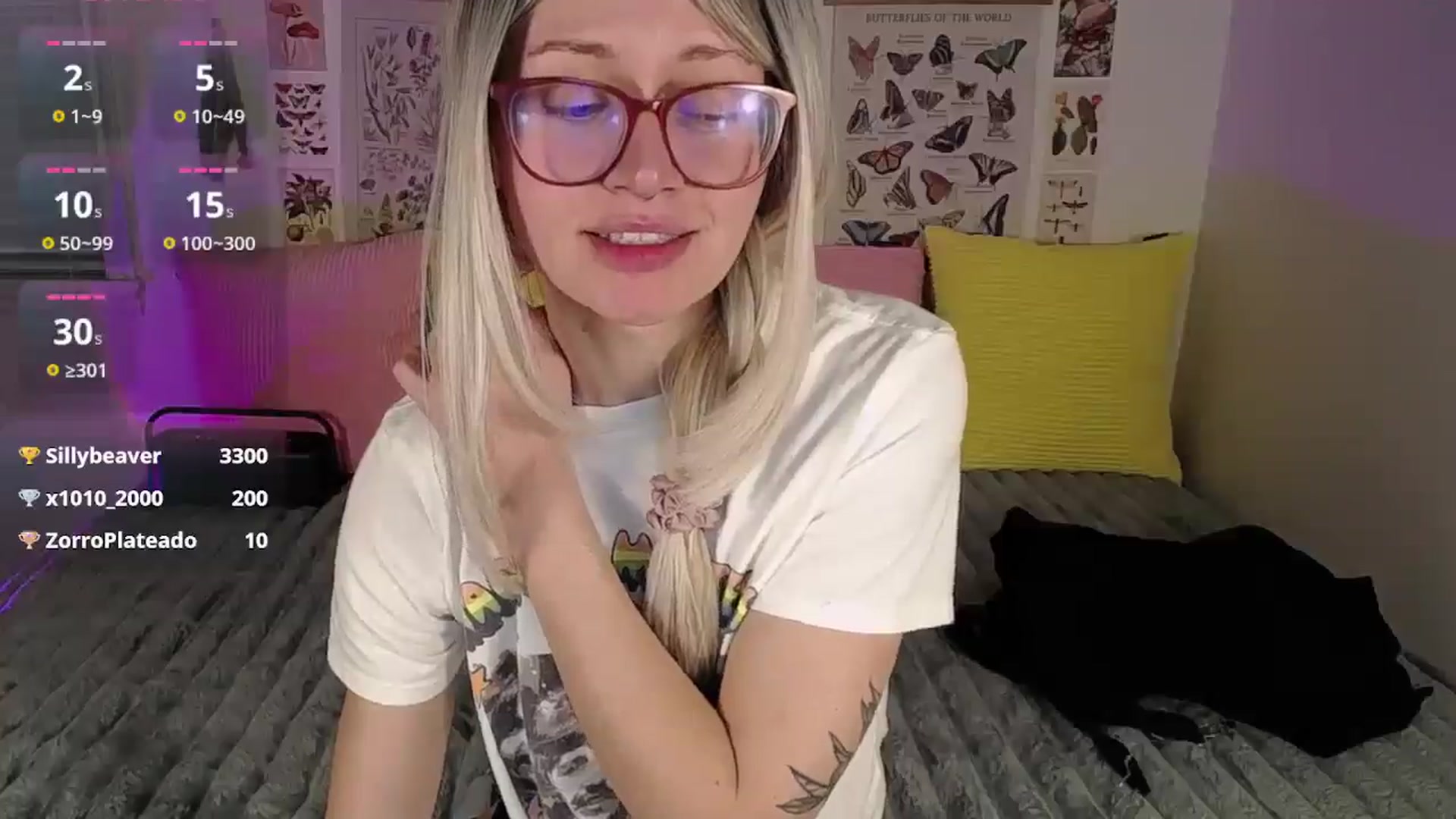 Gallery image thumbnail from MoonLush's myfreecams stream on, 03/31/2026, 22:53 image 7 of 20