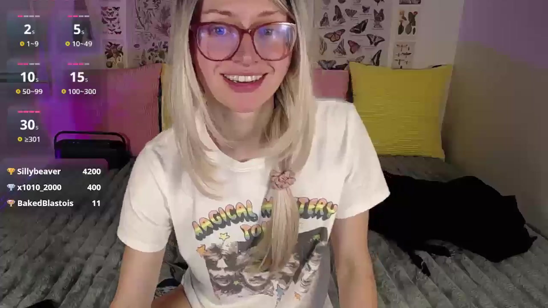 Gallery image thumbnail from MoonLush's myfreecams stream on, 03/31/2026, 22:53 image 11 of 20
