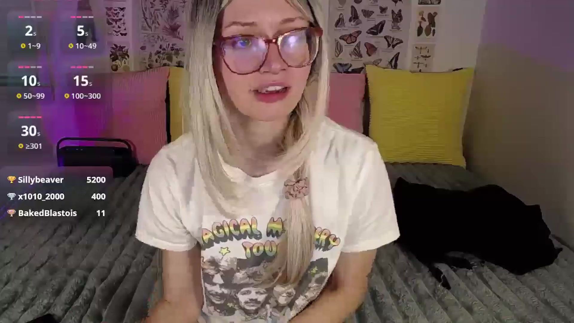 Gallery image thumbnail from MoonLush's myfreecams stream on, 03/31/2026, 22:53 image 12 of 20