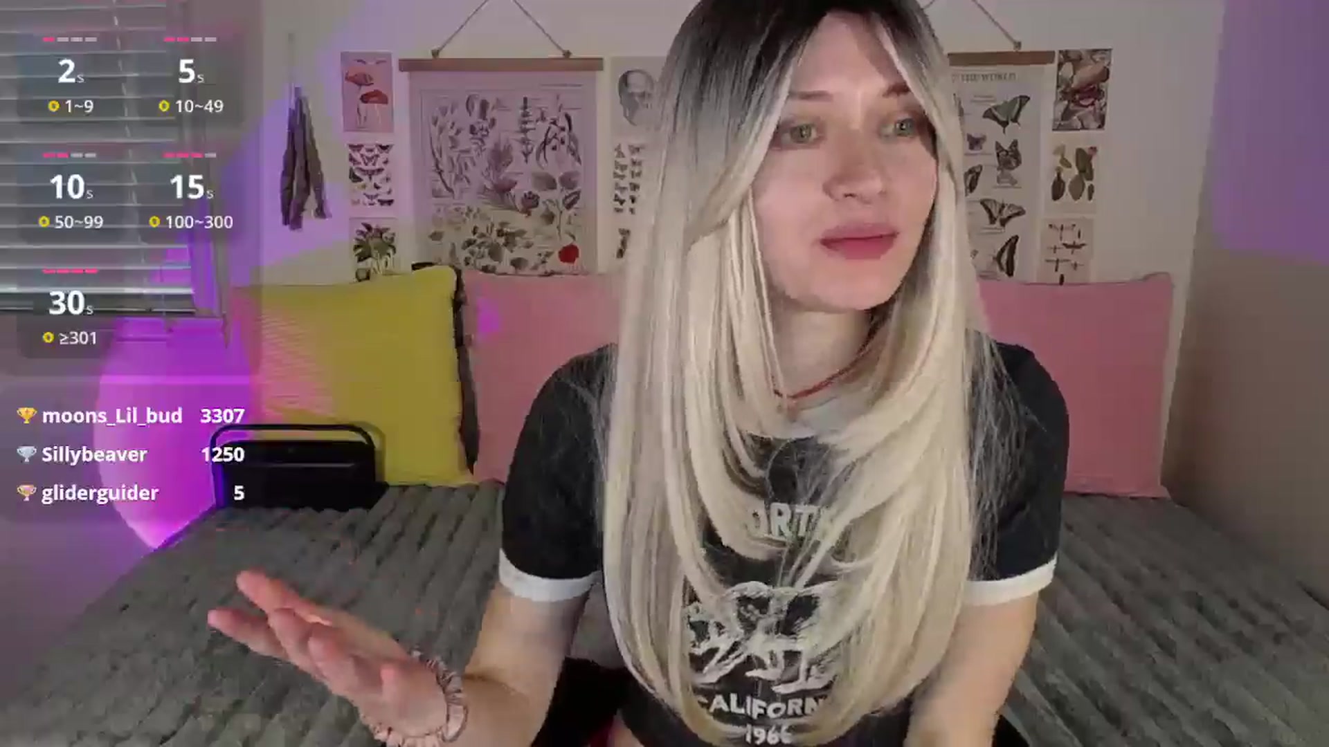 Gallery image thumbnail from MoonLush's myfreecams stream on, 04/03/2026, 22:27 image 14 of 20