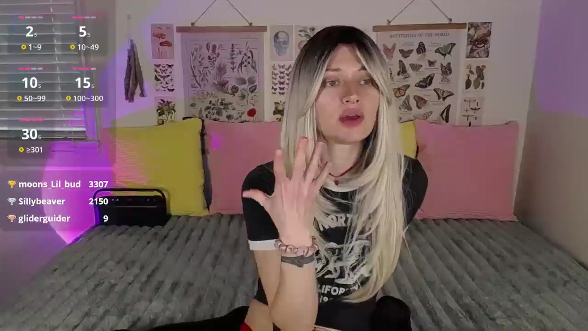 Gallery image thumbnail from MoonLush's myfreecams stream on, 04/03/2026, 22:27 image 18 of 20
