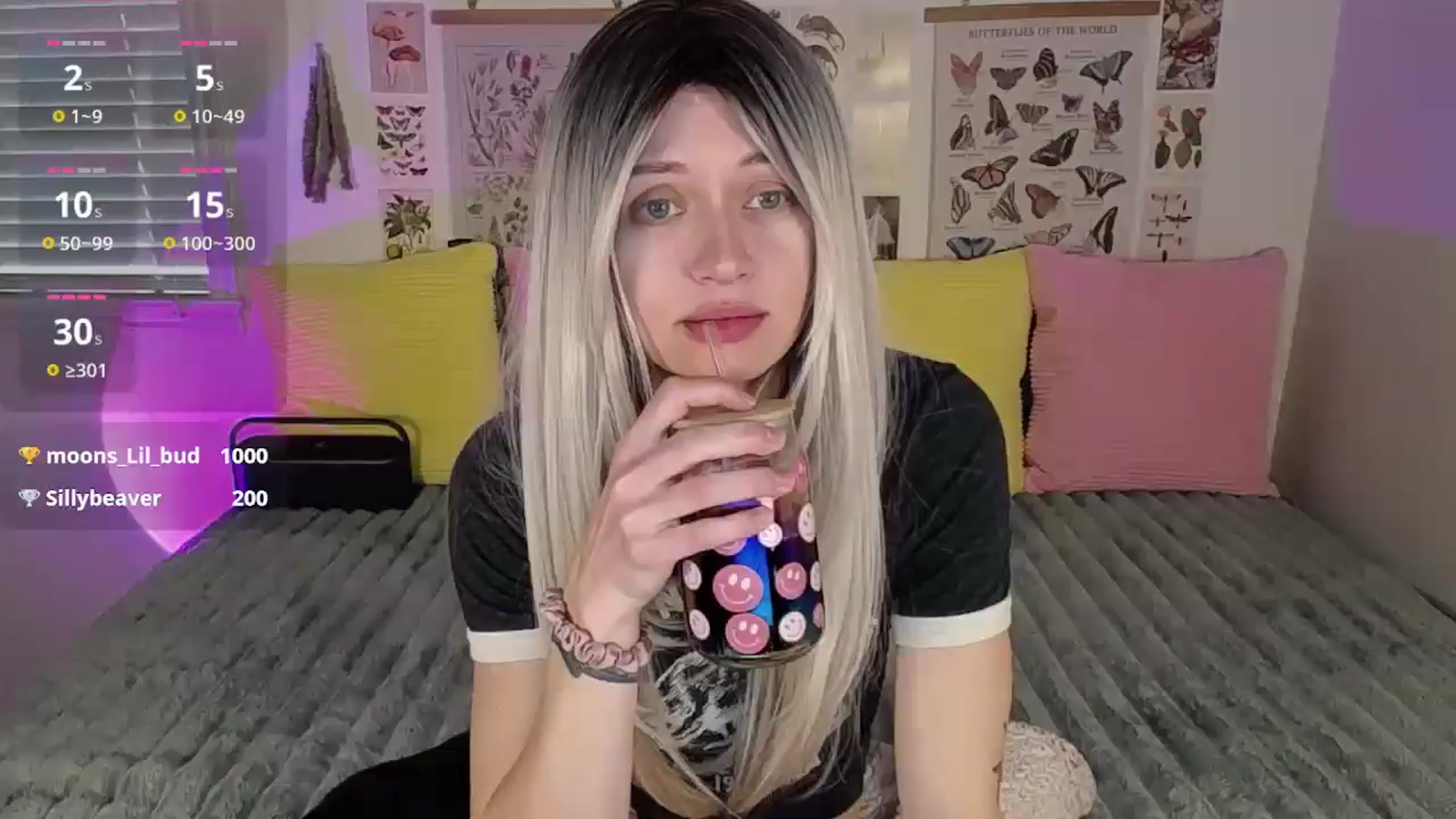 Gallery image thumbnail from MoonLush's myfreecams stream on, 04/03/2026, 22:27 image 3 of 20
