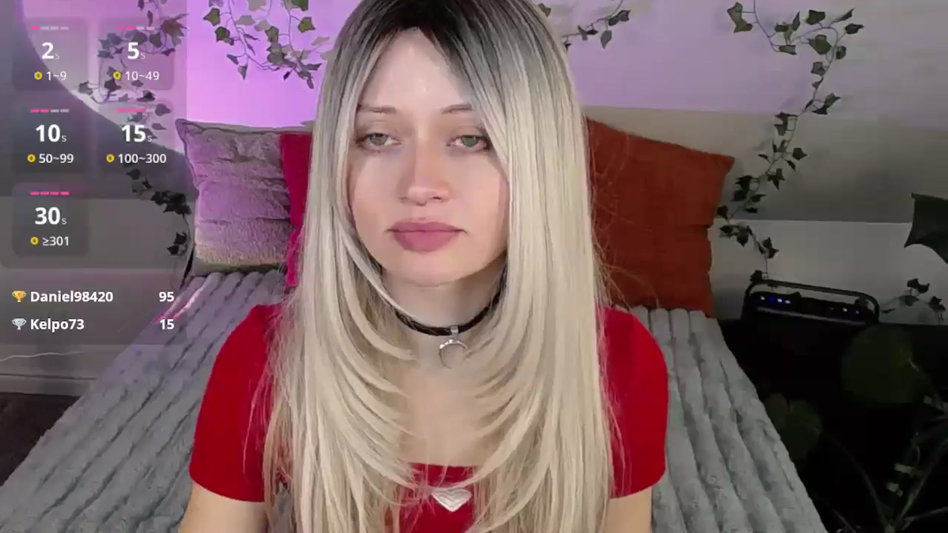 Gallery image thumbnail from MoonLush's myfreecams stream on, 04/17/2026, 21:49 image 17 of 20
