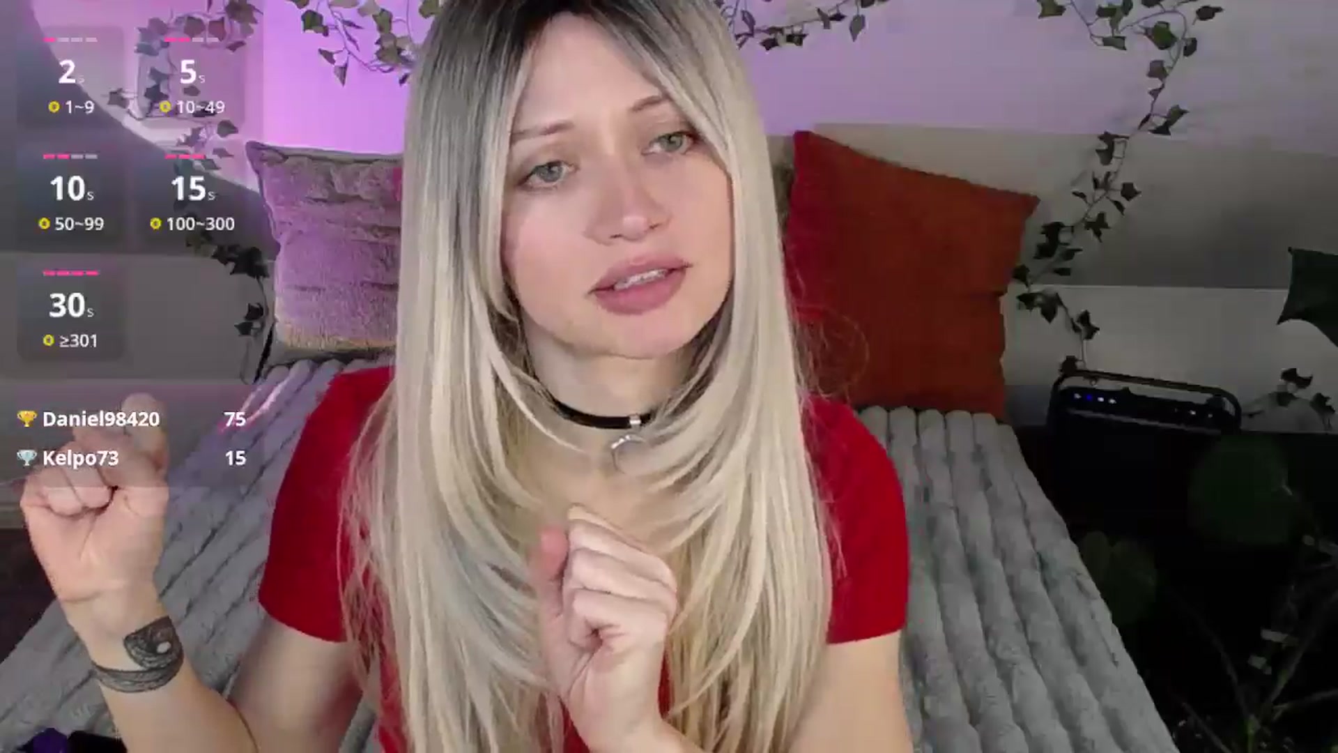 Gallery image thumbnail from MoonLush's myfreecams stream on, 04/17/2026, 21:49 image 4 of 20
