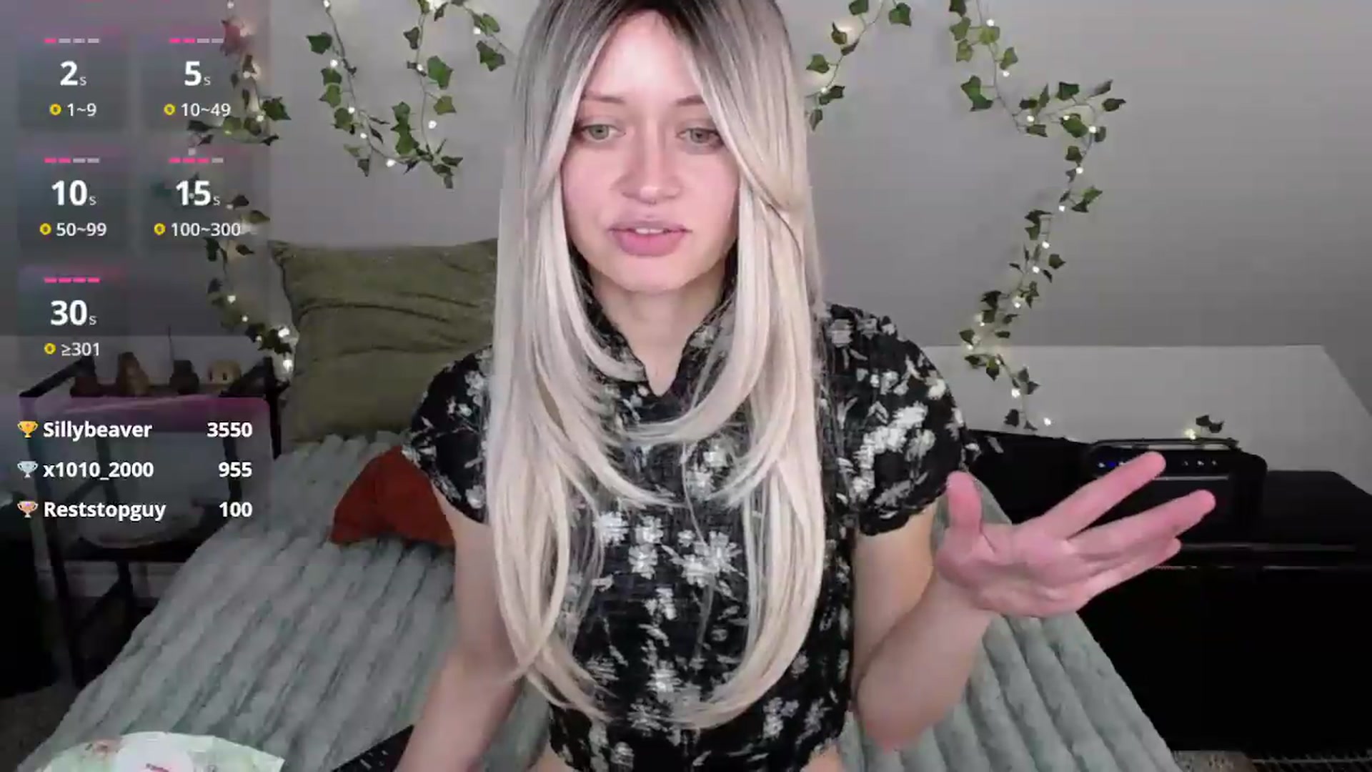 Gallery image thumbnail from MoonLush's myfreecams stream on, 04/24/2026, 23:33 image 14 of 20
