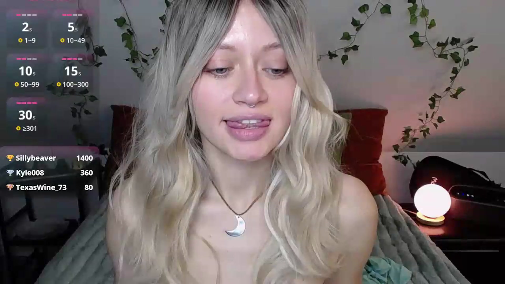 Gallery image thumbnail from MoonLush's myfreecams stream on, 05/02/2026, 22:11 image 14 of 20