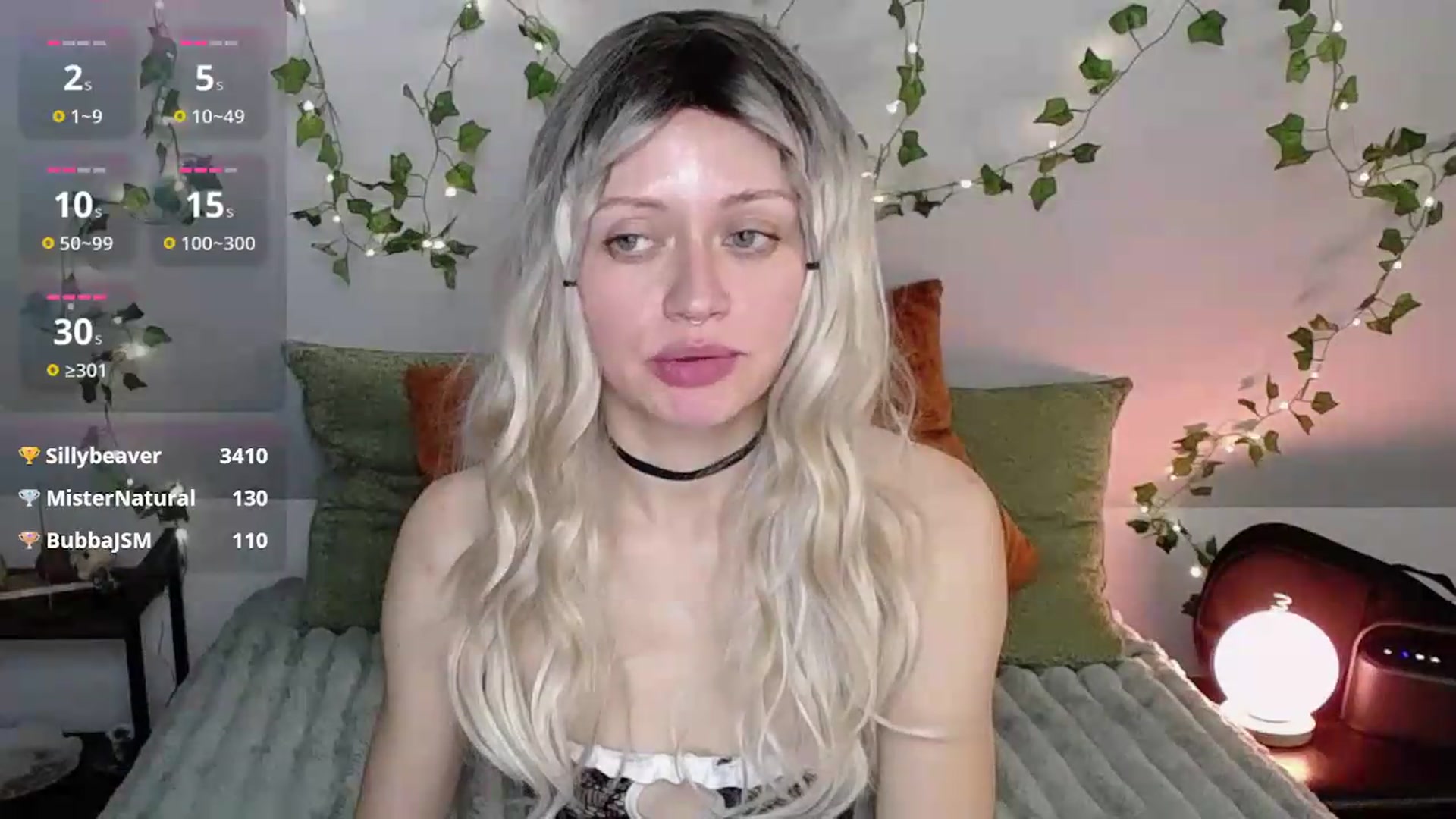 Gallery image thumbnail from MoonLush's myfreecams stream on, 05/16/2026, 23:04 image 19 of 20