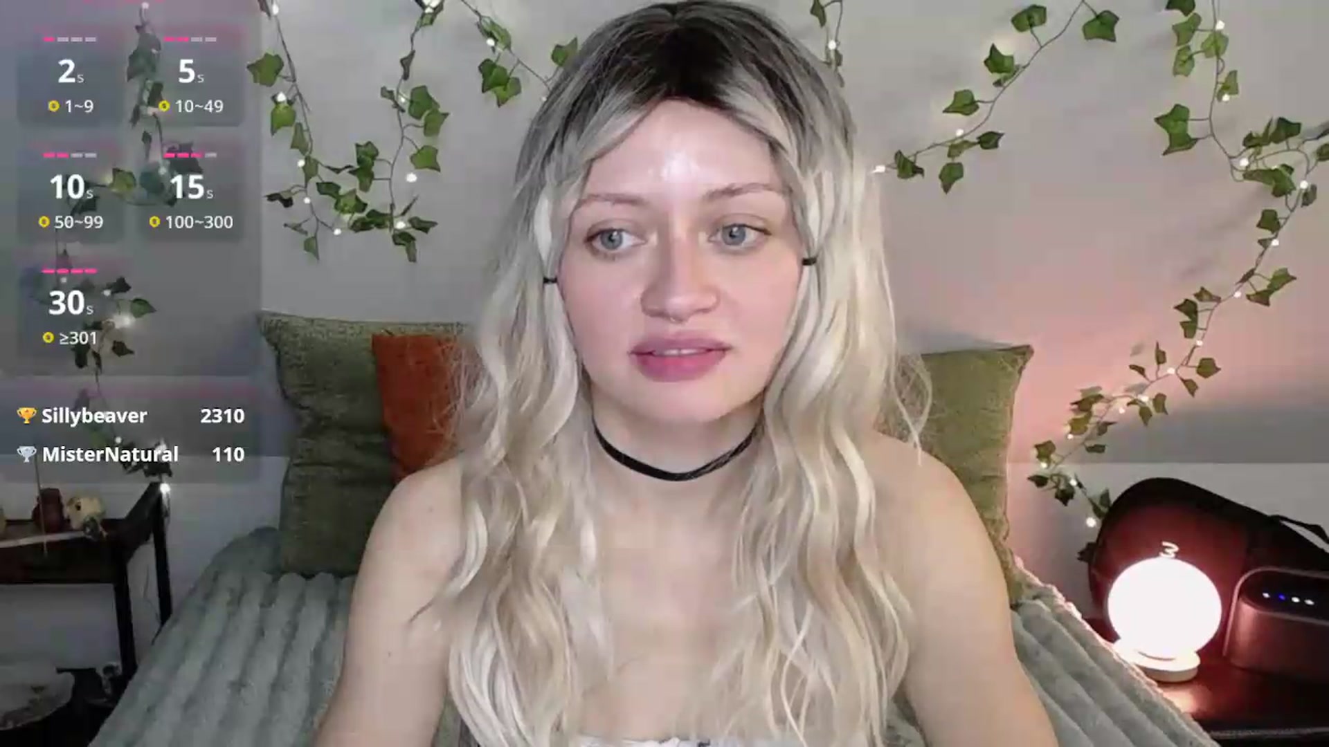 Gallery image thumbnail from MoonLush's myfreecams stream on, 05/16/2026, 23:04 image 11 of 20