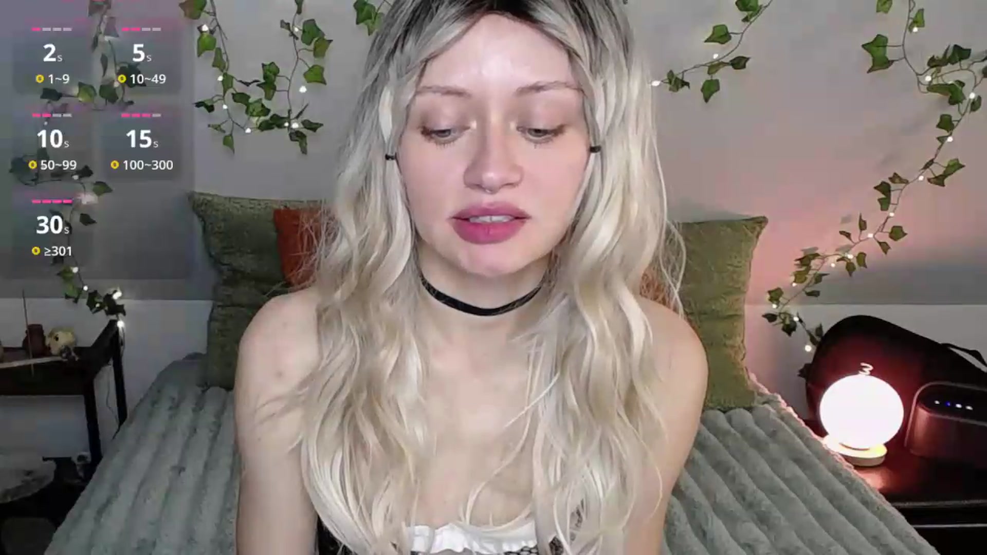 Gallery image thumbnail from MoonLush's myfreecams stream on, 05/16/2026, 23:04 image 2 of 20