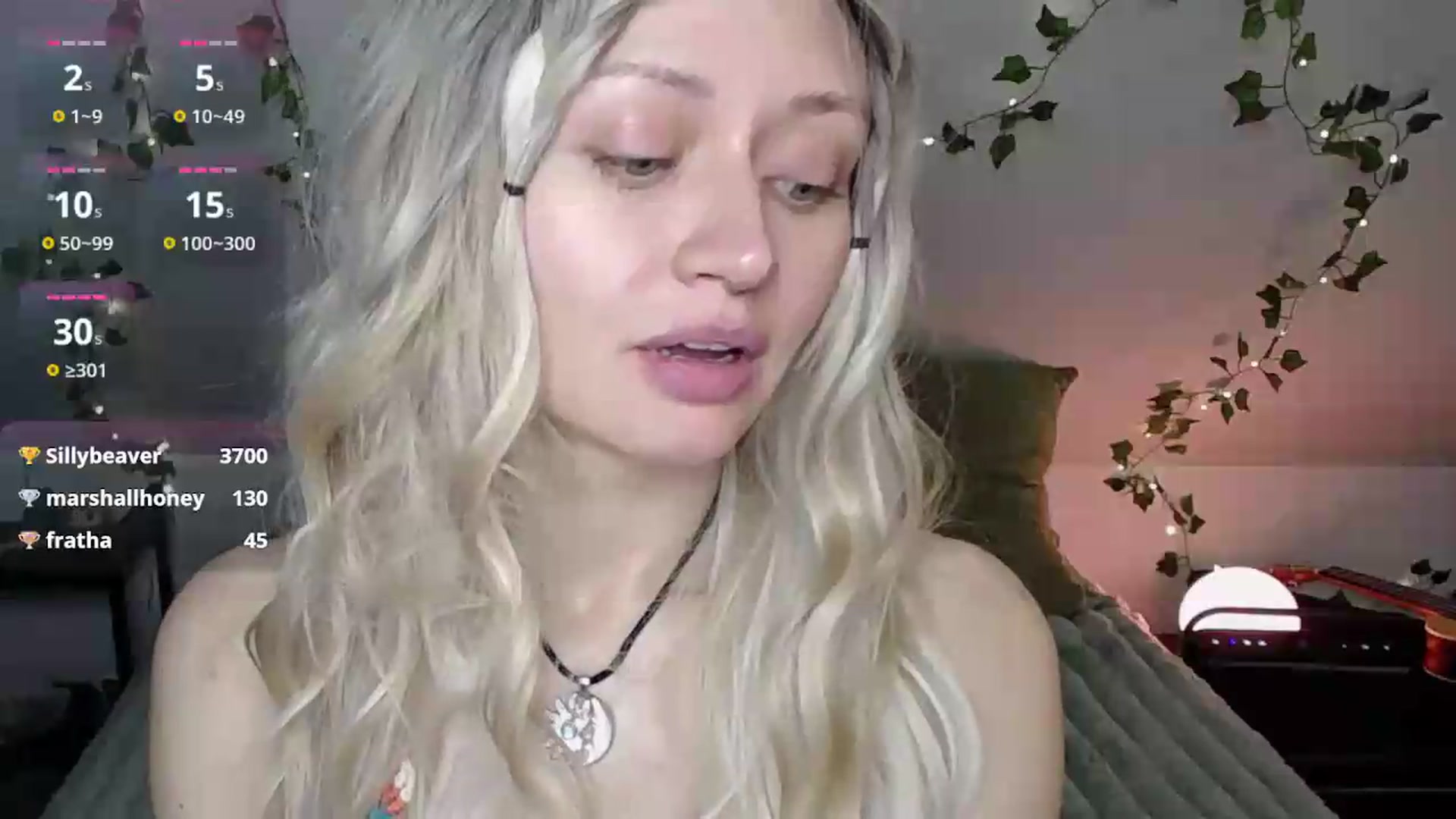 Gallery image thumbnail from MoonLush's myfreecams stream on, 05/22/2026, 23:02 image 13 of 20