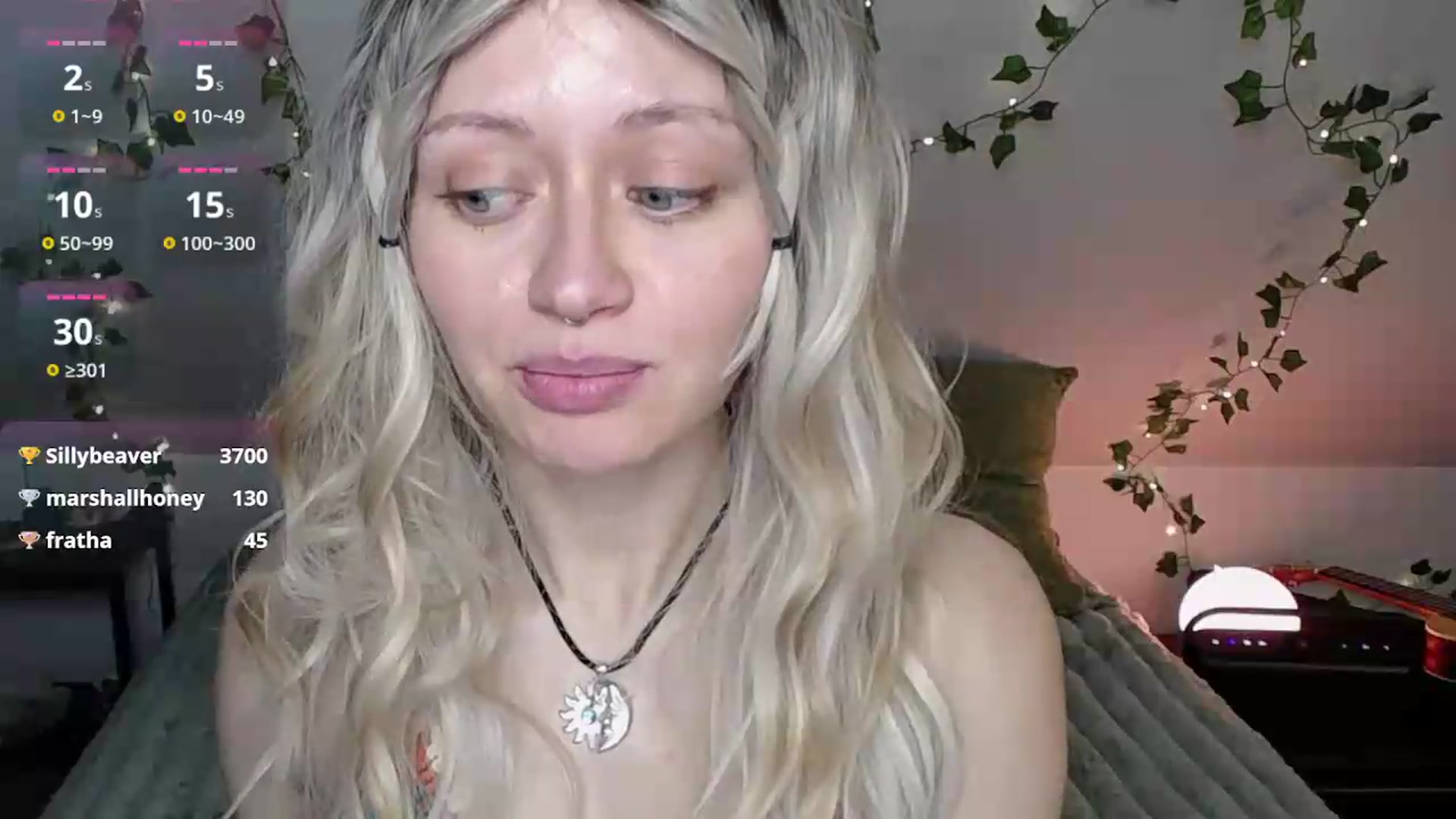 Gallery image thumbnail from MoonLush's myfreecams stream on, 05/22/2026, 23:02 image 10 of 20