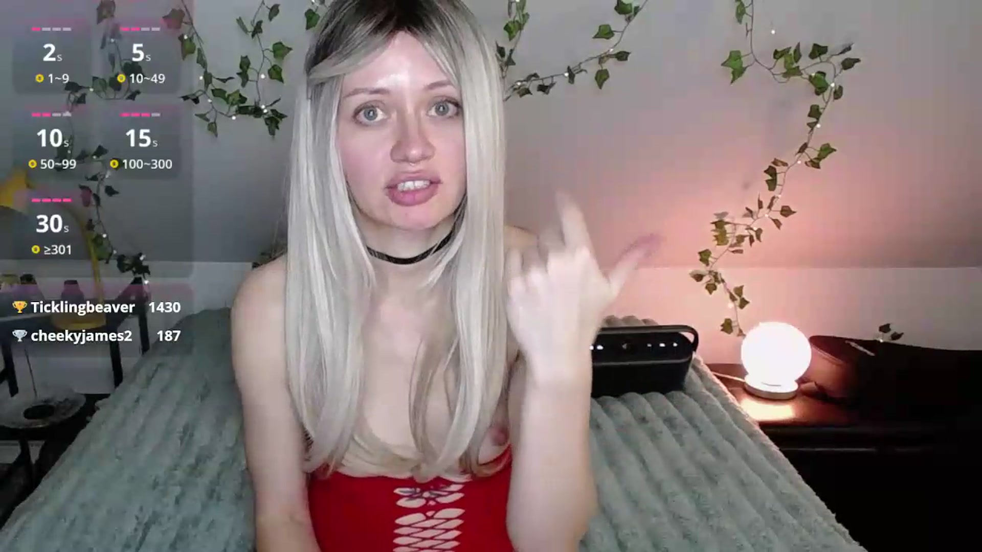 Gallery image thumbnail from MoonLush's myfreecams stream on, 07/11/2026, 22:23 image 12 of 20