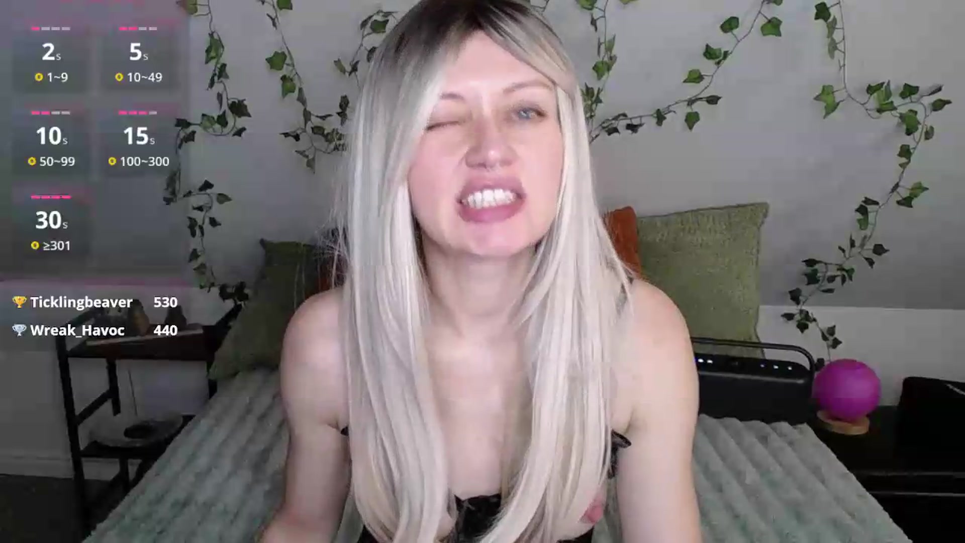 Gallery image thumbnail from MoonLush's myfreecams stream on, 07/31/2026, 21:58 image 10 of 20