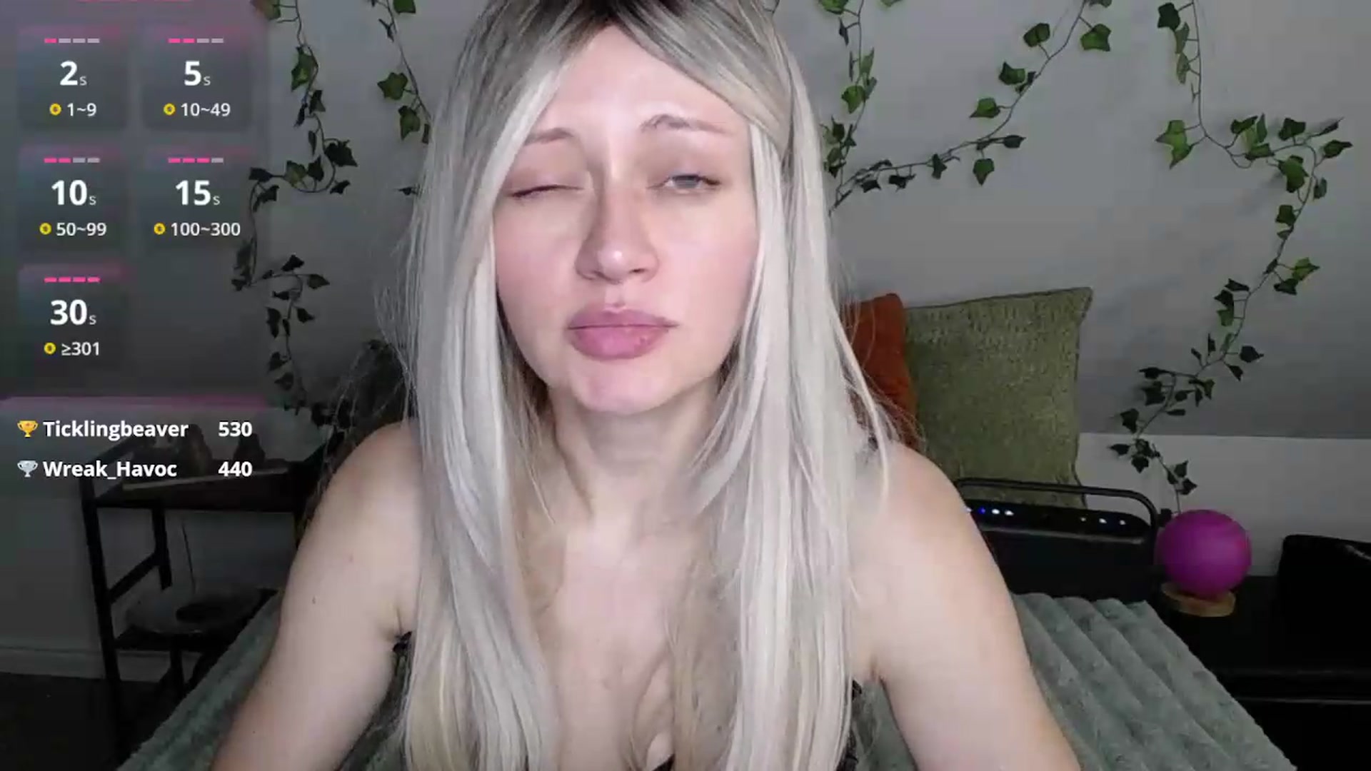 Gallery image thumbnail from MoonLush's myfreecams stream on, 07/31/2026, 21:58 image 15 of 20