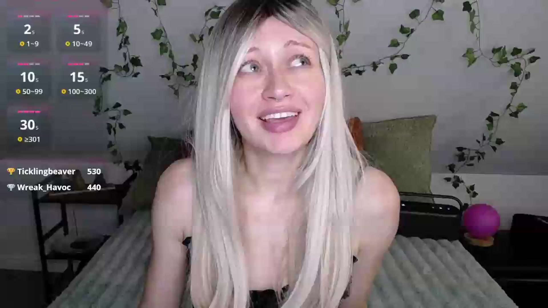 Gallery image thumbnail from MoonLush's myfreecams stream on, 07/31/2026, 21:58 image 14 of 20