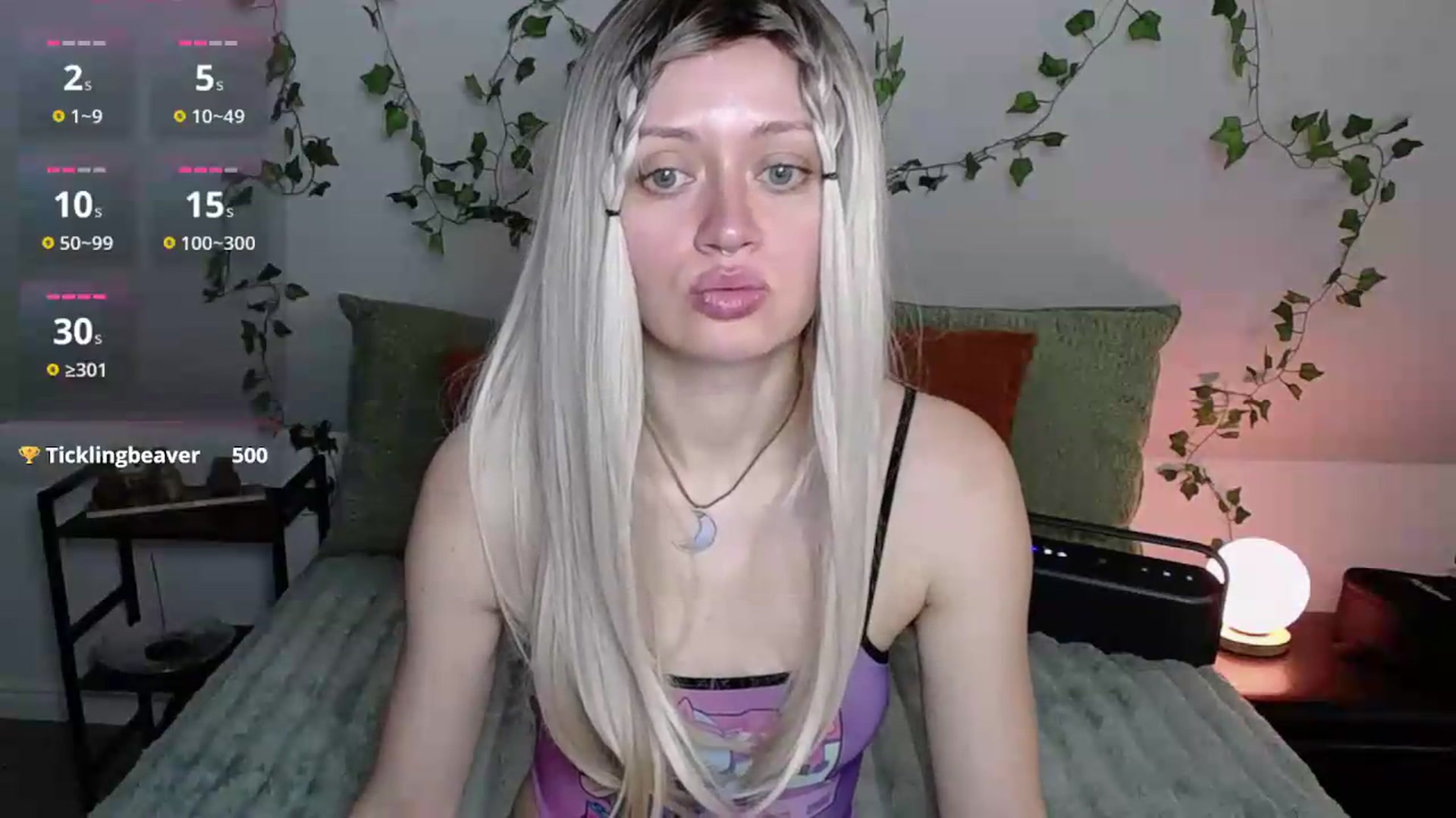 Gallery image thumbnail from MoonLush's myfreecams stream on, 08/01/2026, 21:40 image 2 of 20