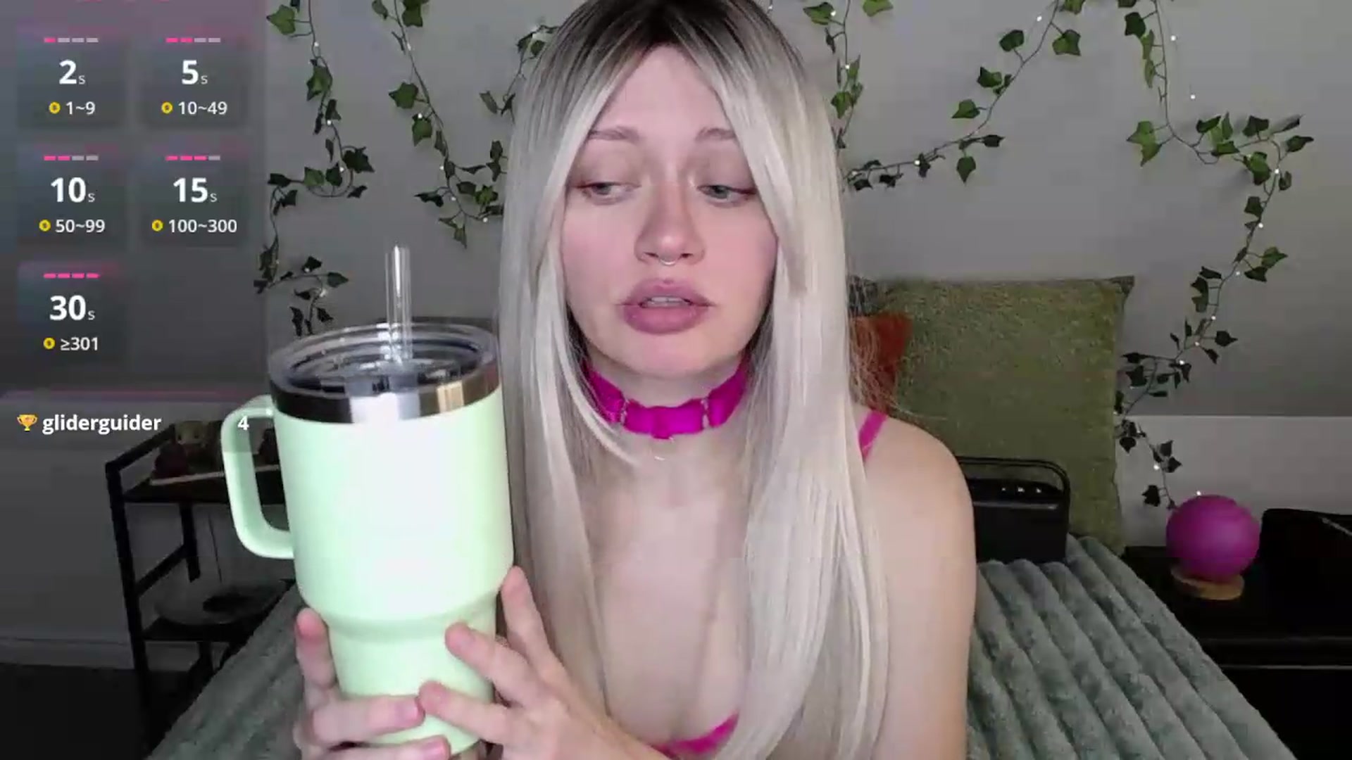 Gallery image thumbnail from MoonLush's myfreecams stream on, 08/18/2026, 21:32 image 5 of 20