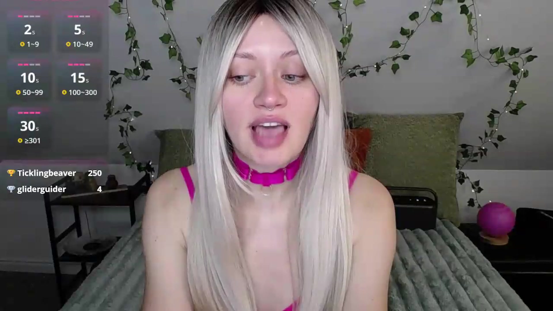 Gallery image thumbnail from MoonLush's myfreecams stream on, 08/18/2026, 21:32 image 8 of 20