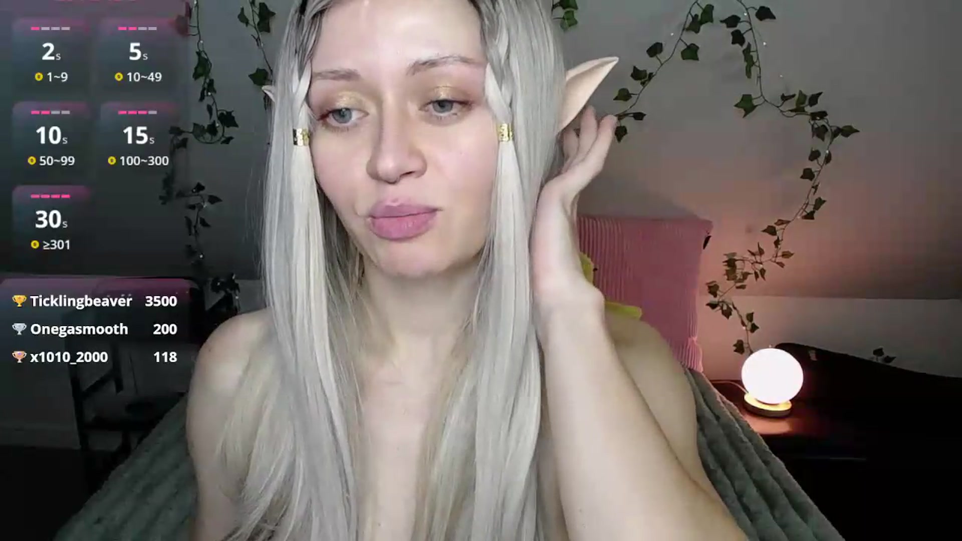 Gallery image thumbnail from MoonLush's myfreecams stream on, 08/28/2026, 23:36 image 17 of 20
