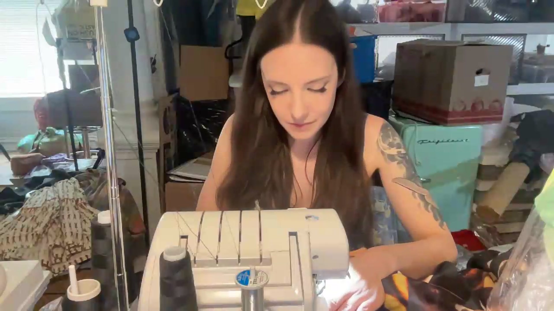 Gallery image thumbnail from MoonMILF's myfreecams stream on, 08/01/2026, 15:59 image 5 of 20