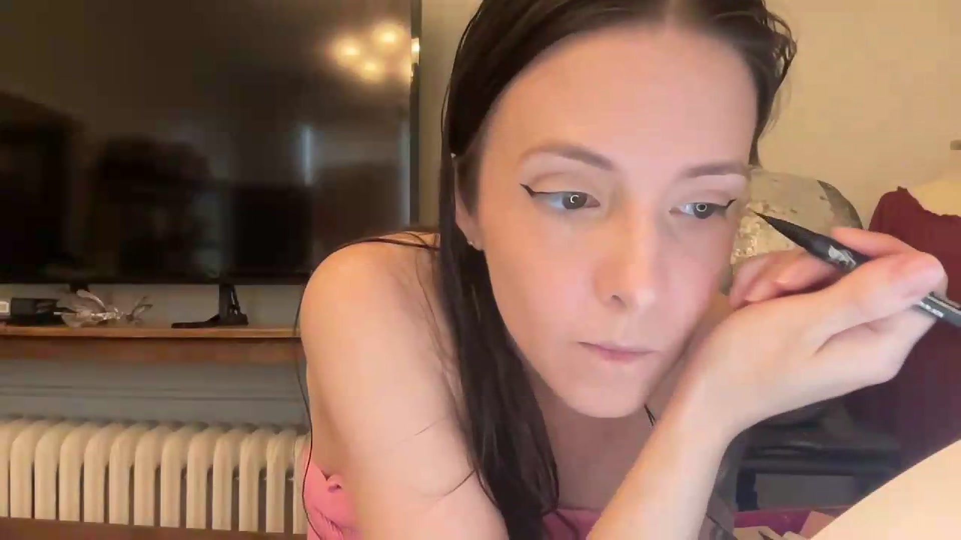 Gallery image thumbnail from MoonMILF's myfreecams stream on, 08/03/2026, 15:16 image 10 of 20