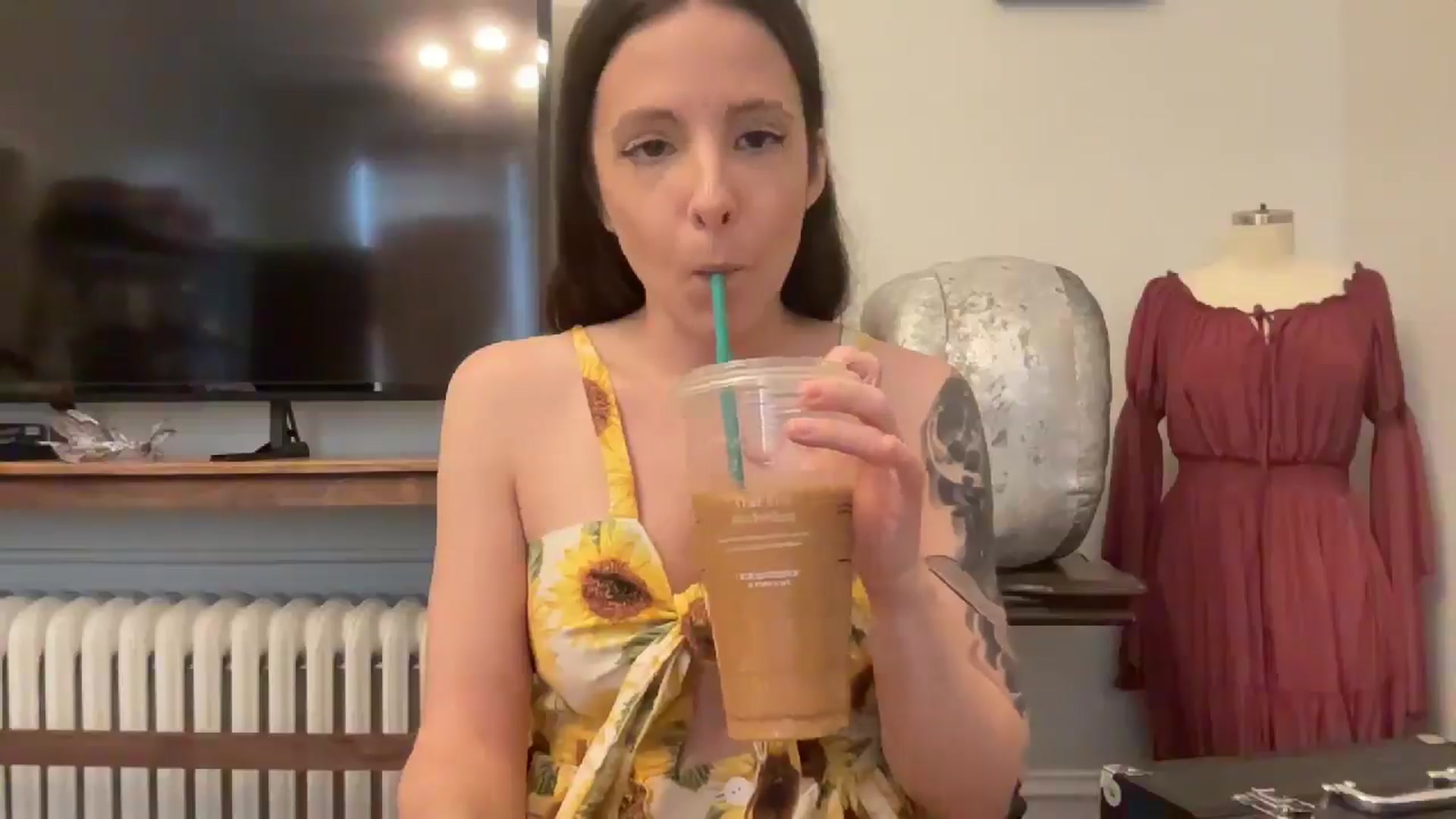 Gallery image thumbnail from MoonMILF's myfreecams stream on, 08/03/2026, 16:49 image 11 of 20