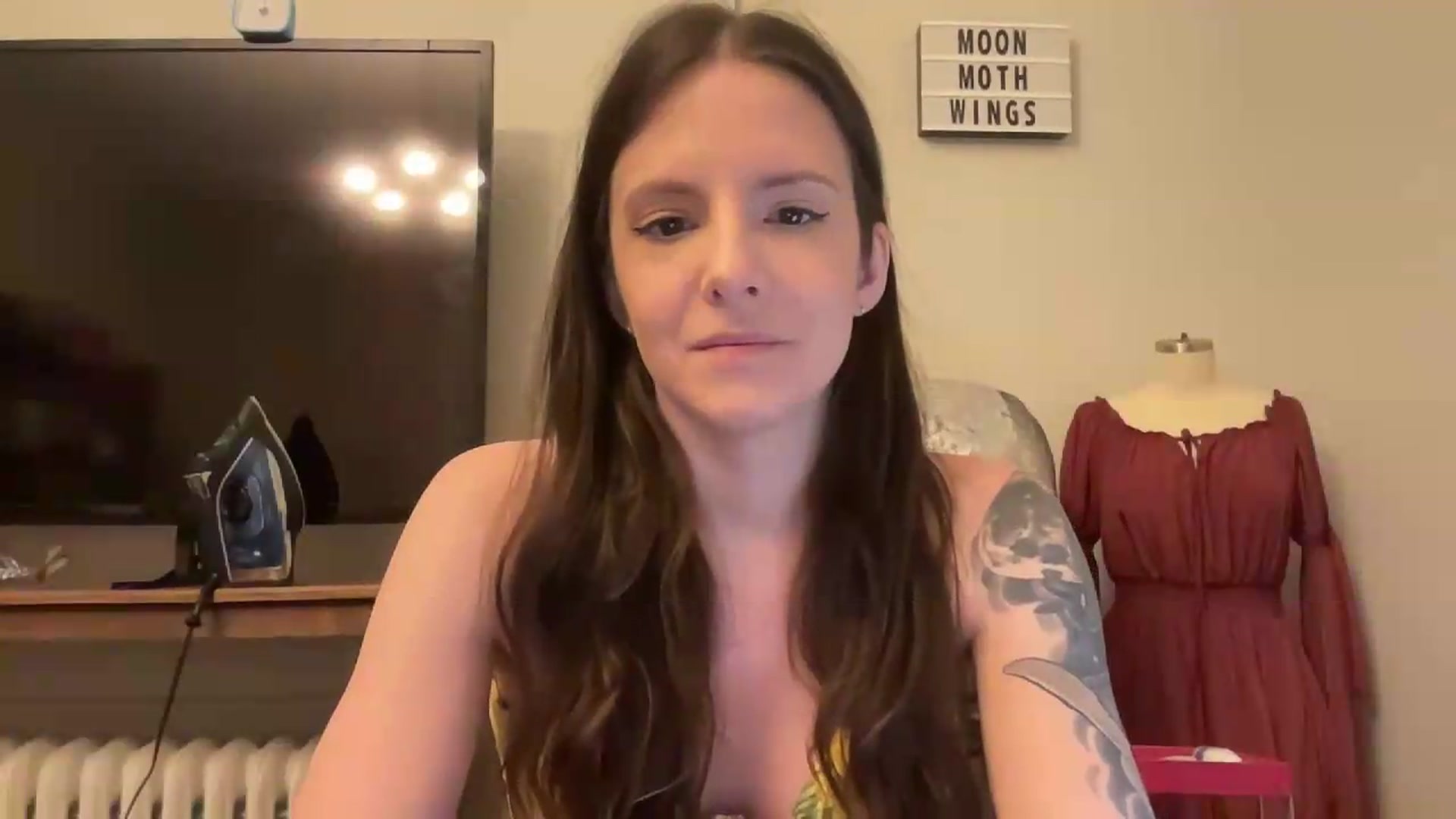 Gallery image thumbnail from MoonMILF's myfreecams stream on, 08/04/2026, 09:55 image 6 of 20