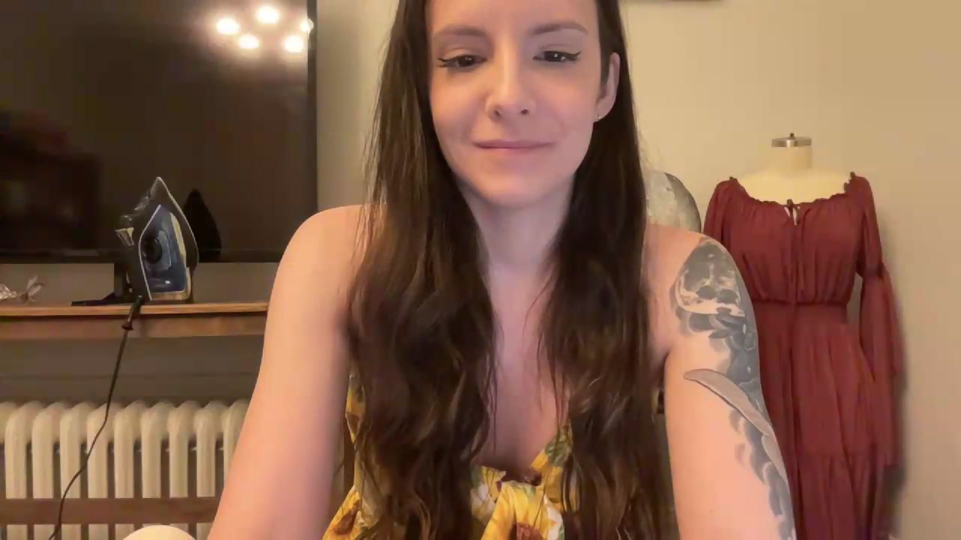 Gallery image thumbnail from MoonMILF's myfreecams stream on, 08/04/2026, 09:55 image 17 of 20
