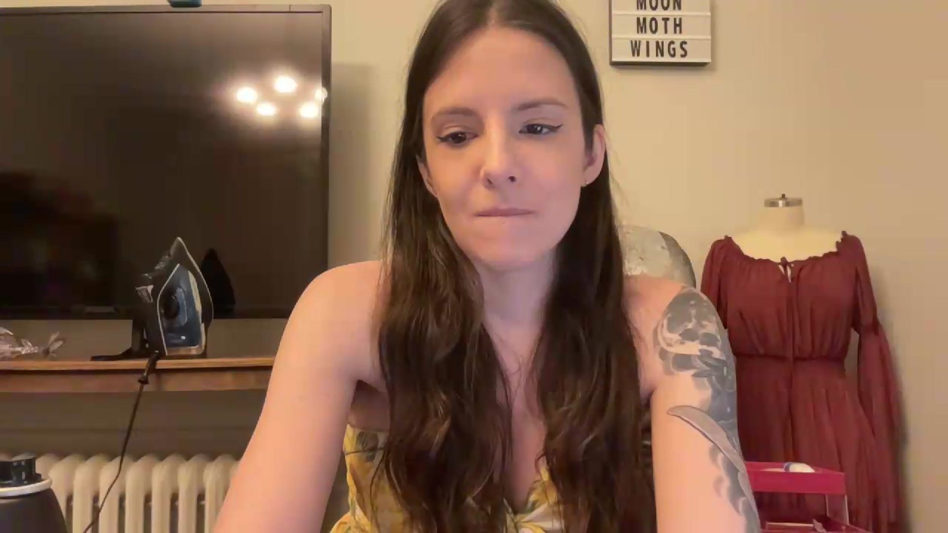Gallery image thumbnail from MoonMILF's myfreecams stream on, 08/04/2026, 09:55 image 4 of 20