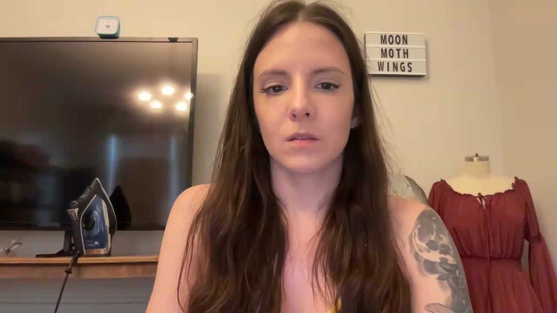 Gallery image thumbnail from MoonMILF's myfreecams stream on, 08/04/2026, 12:49 image 13 of 20