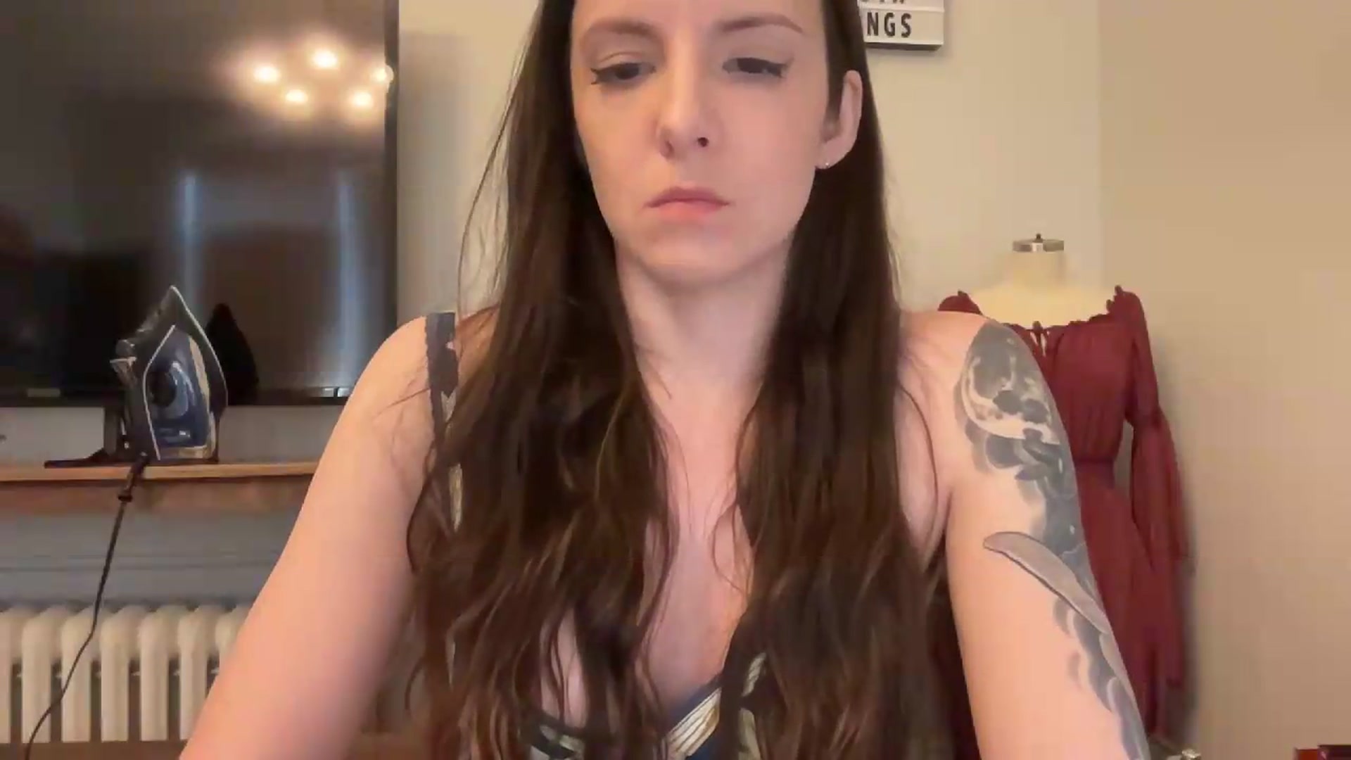 Gallery image thumbnail from MoonMILF's myfreecams stream on, 08/04/2026, 18:00 image 19 of 20